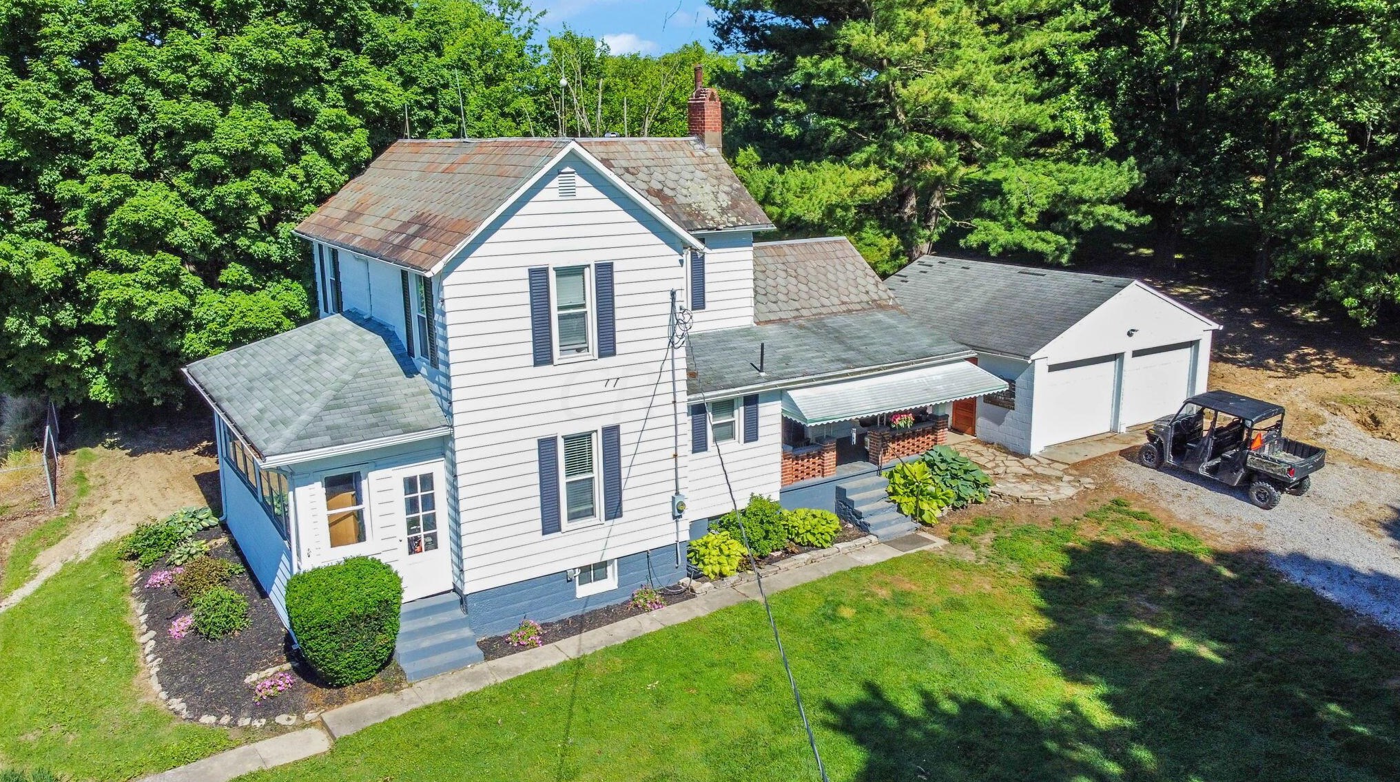 11020 Webb Summit Rd, Hide Away Hills, OH 43107-9407