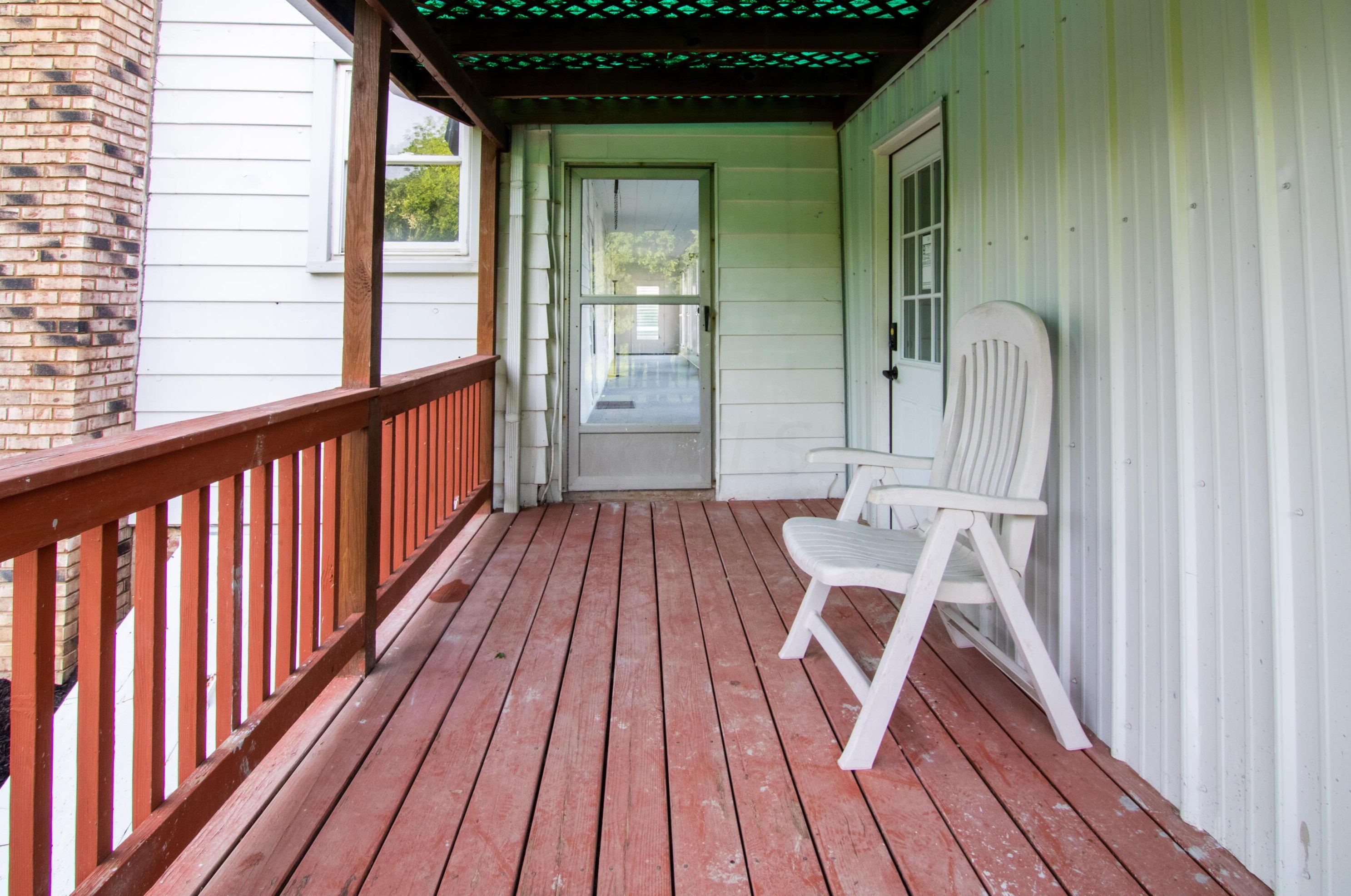 7106 Columbus Rd, Mount Vernon OH  43050-4040 exterior