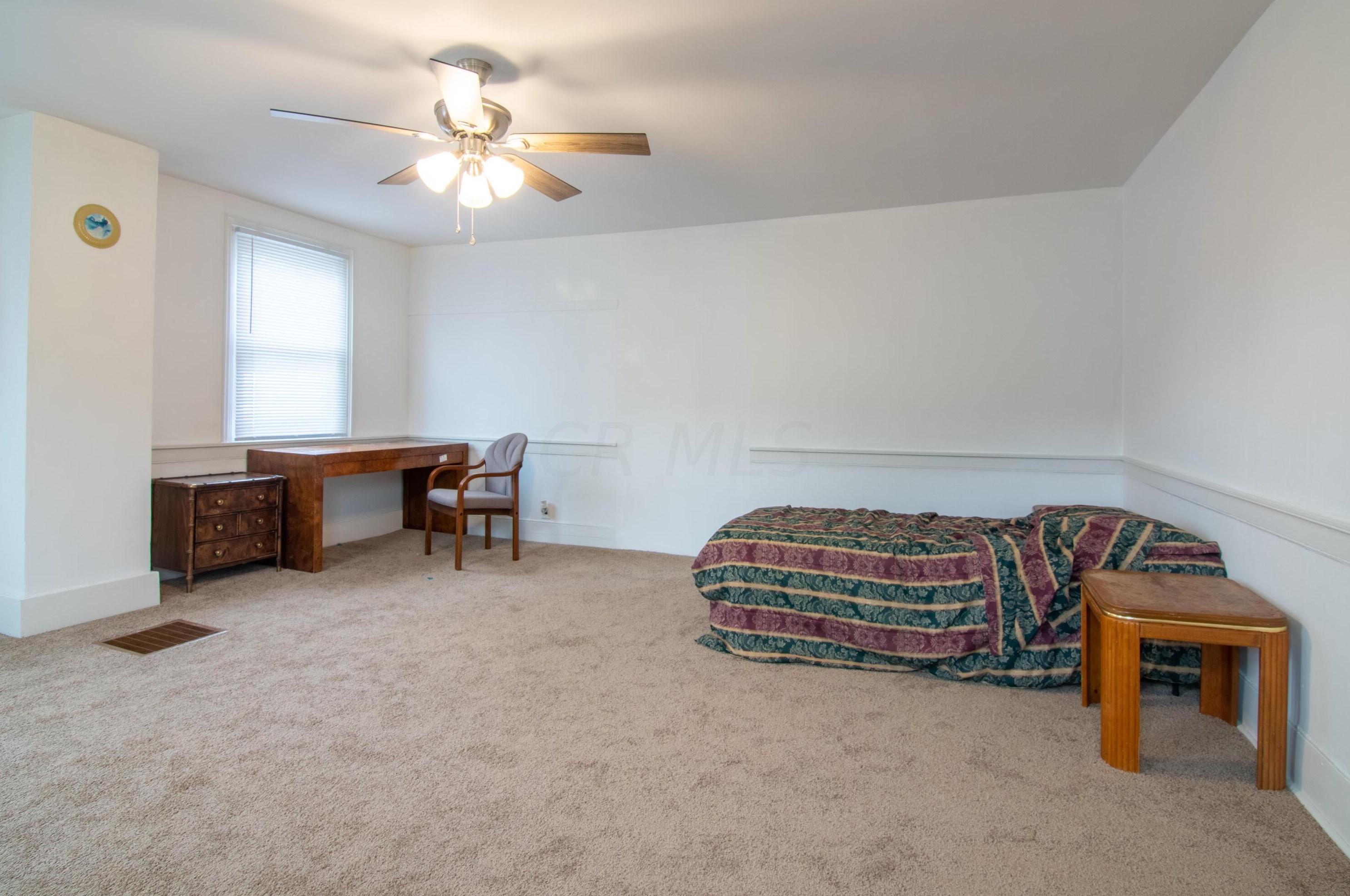 7106 Columbus Rd, Mount Vernon OH  43050-4040 exterior