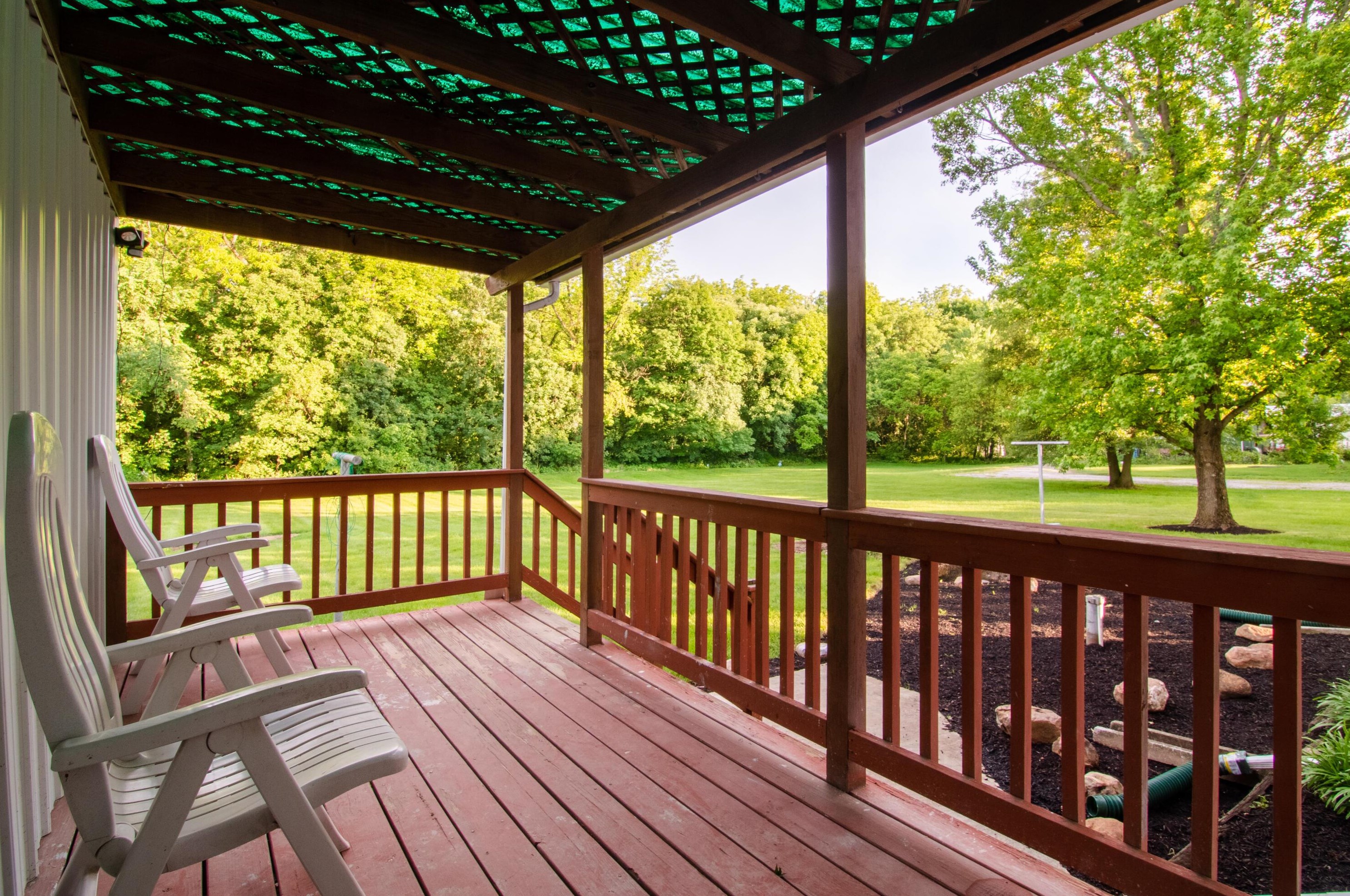 7106 Columbus Rd, Mount Vernon OH  43050-4040 exterior