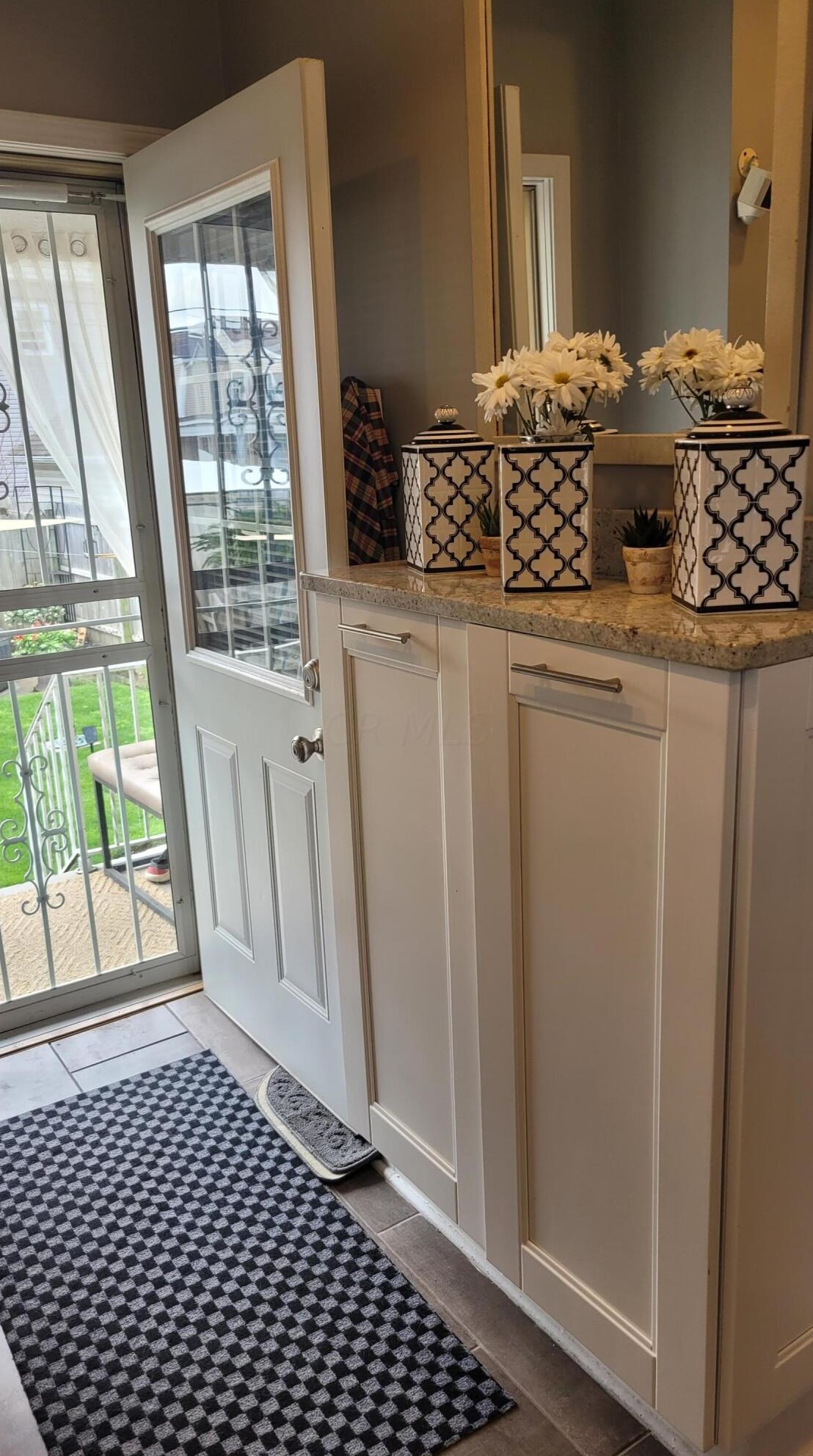 171 Innis Ave, Columbus OH 43207-1160 exterior