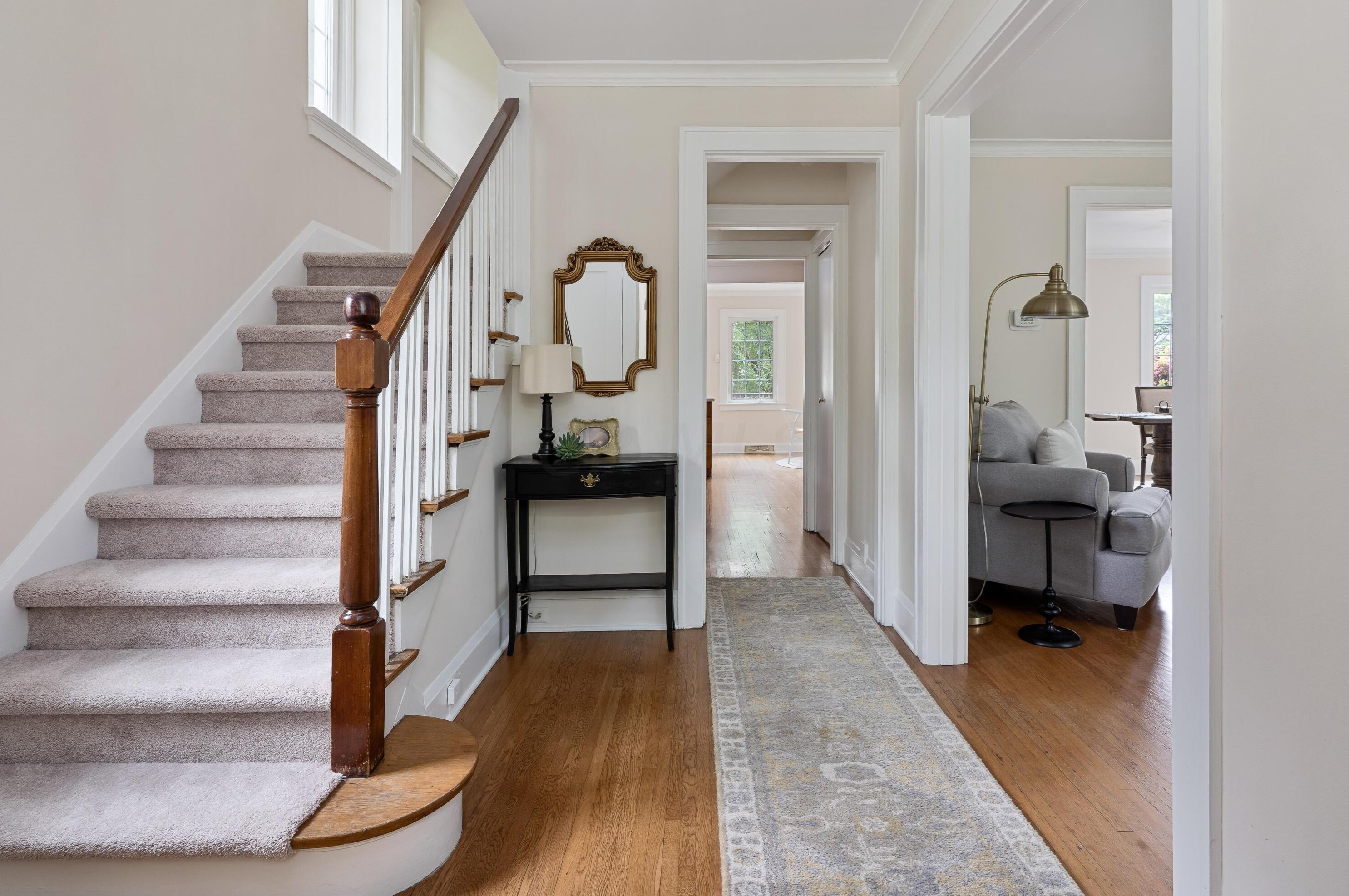 2347 Bexley Park Rd, Columbus OH 43209-2231 exterior