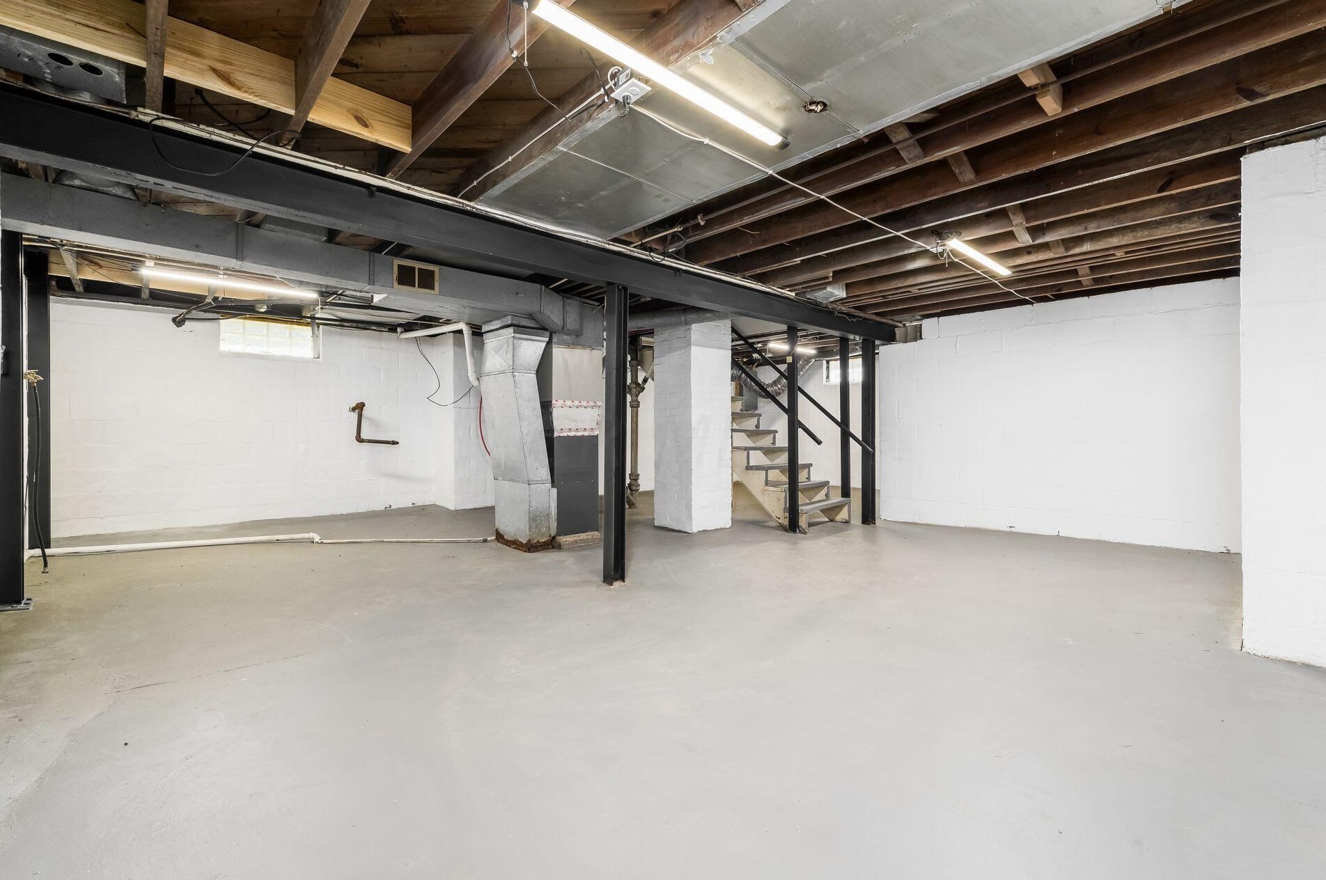 1029 20 Ave, Columbus OH 43211-2403 exterior