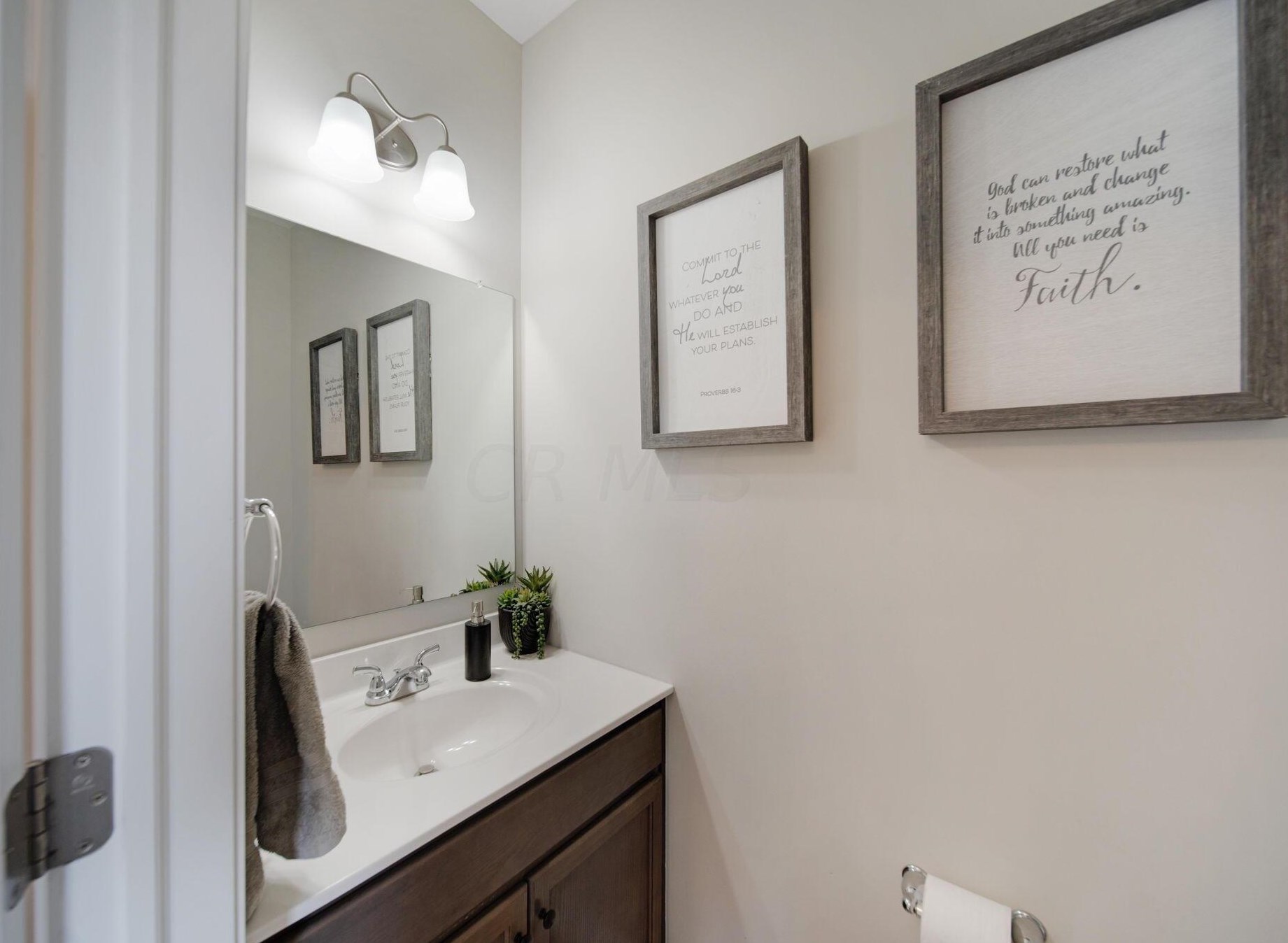 184 Thrush Cir, Pickerington OH  43147-7796 exterior