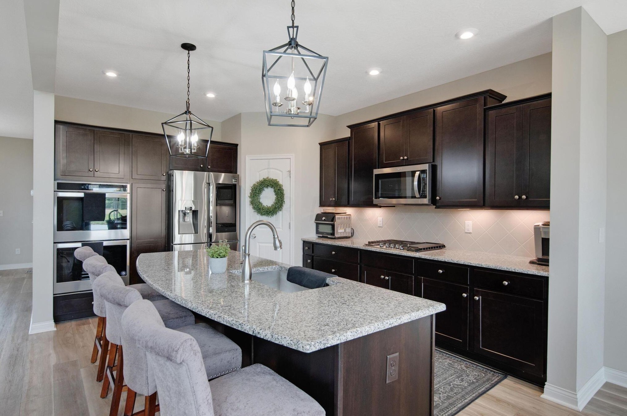 184 Thrush Cir, Pickerington OH  43147-7796 exterior