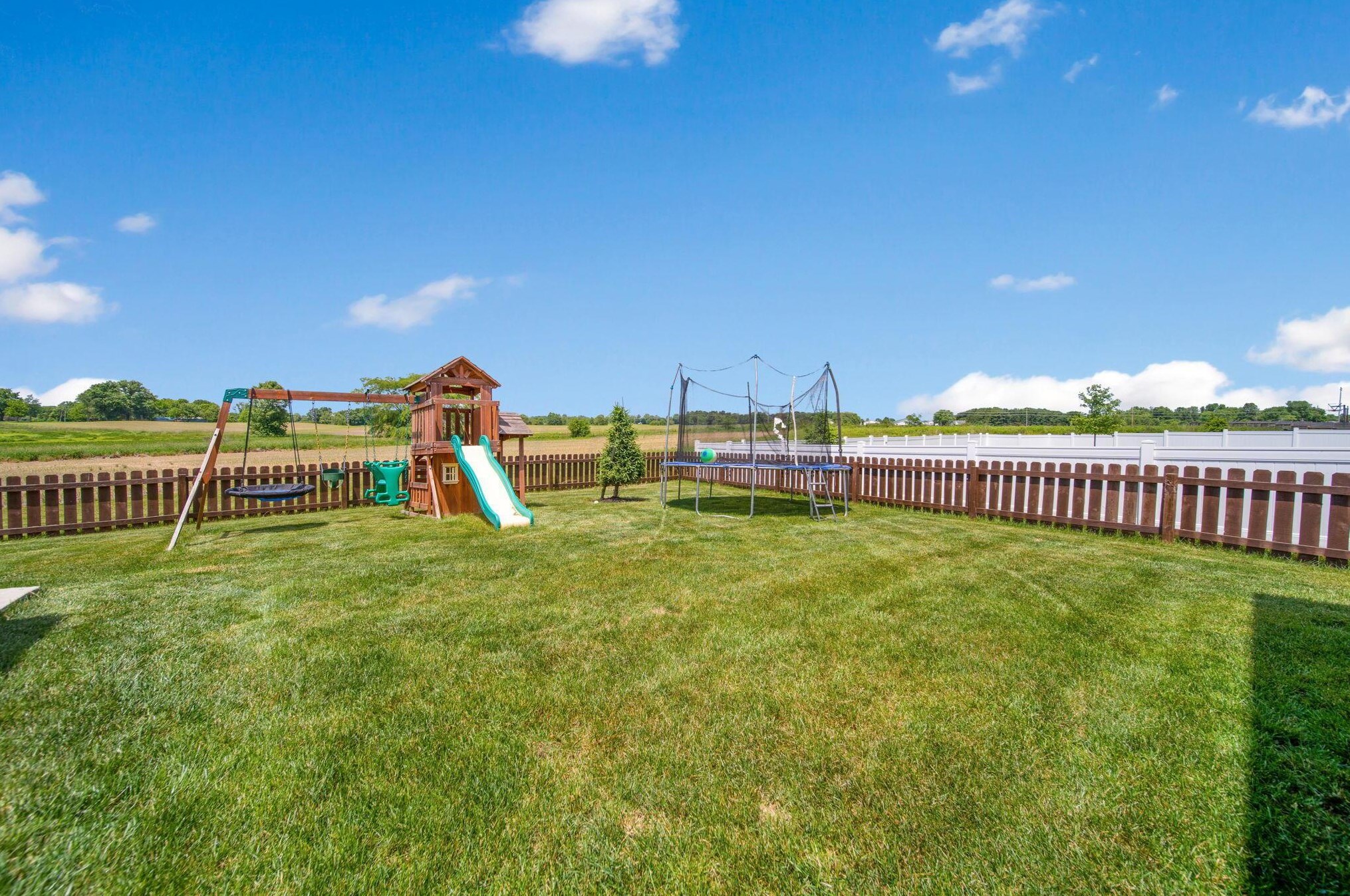 184 Thrush Cir, Pickerington OH  43147-7796 exterior