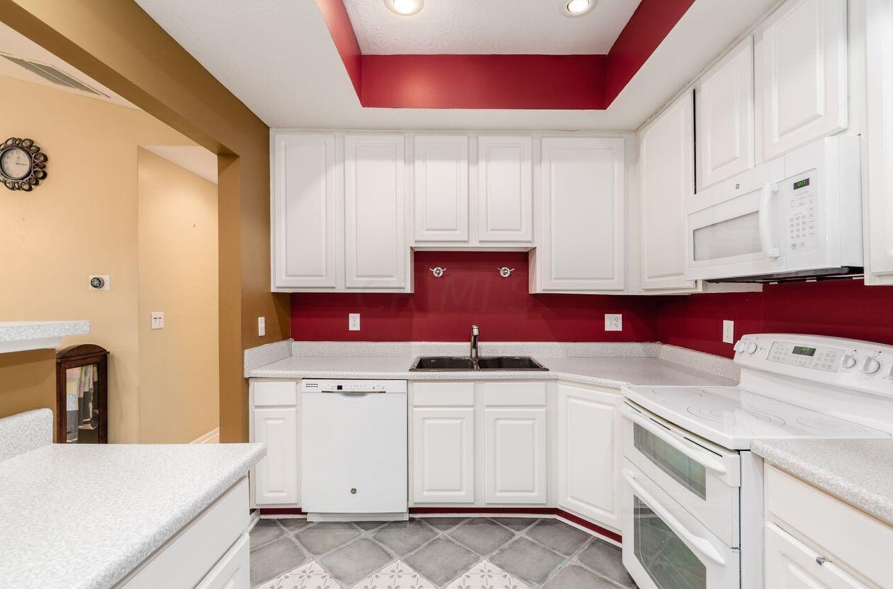 599 Buckthorn Way, Columbus OH exterior