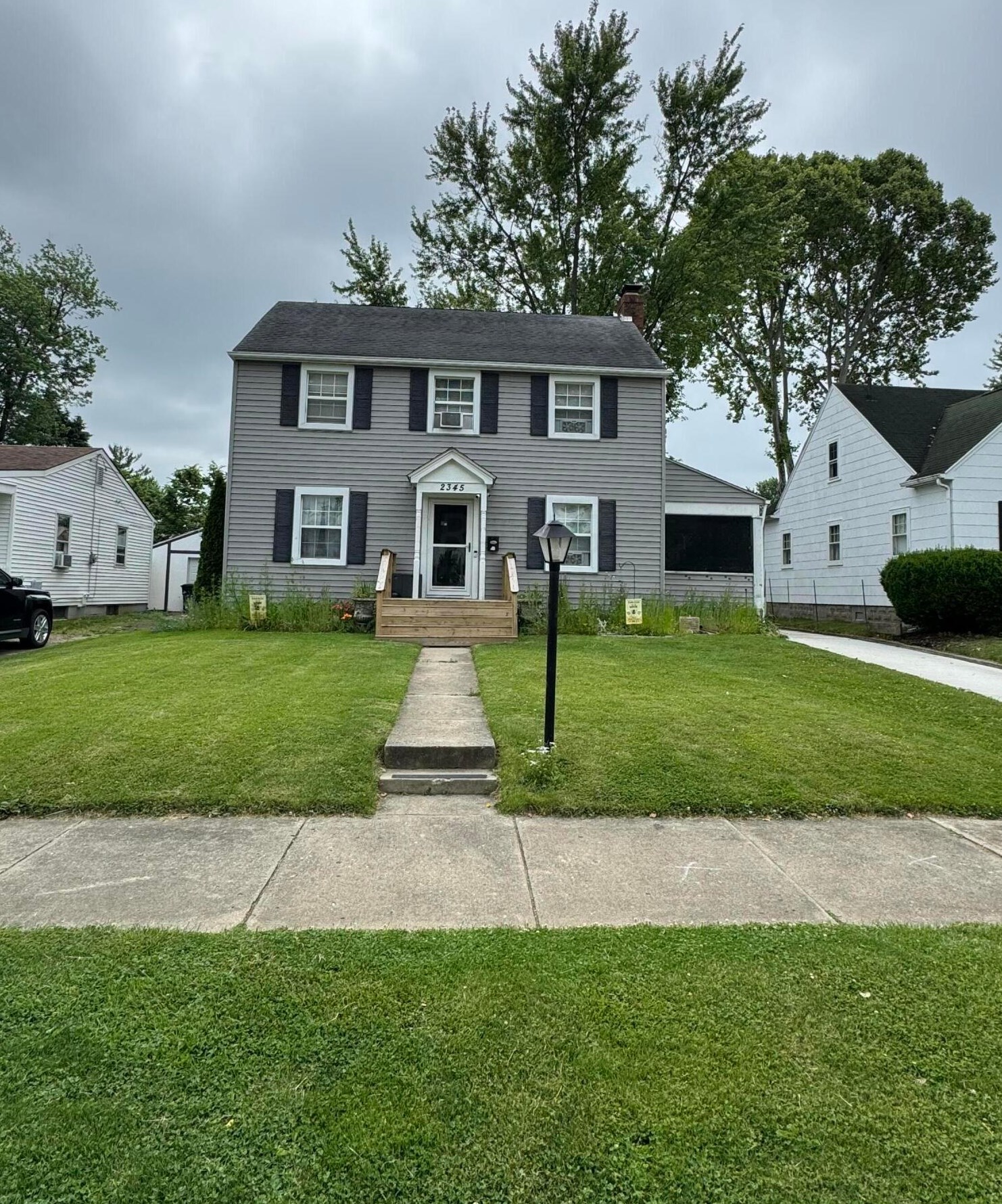 2345 Irwin Ave, Springfield, OH 45505-2560