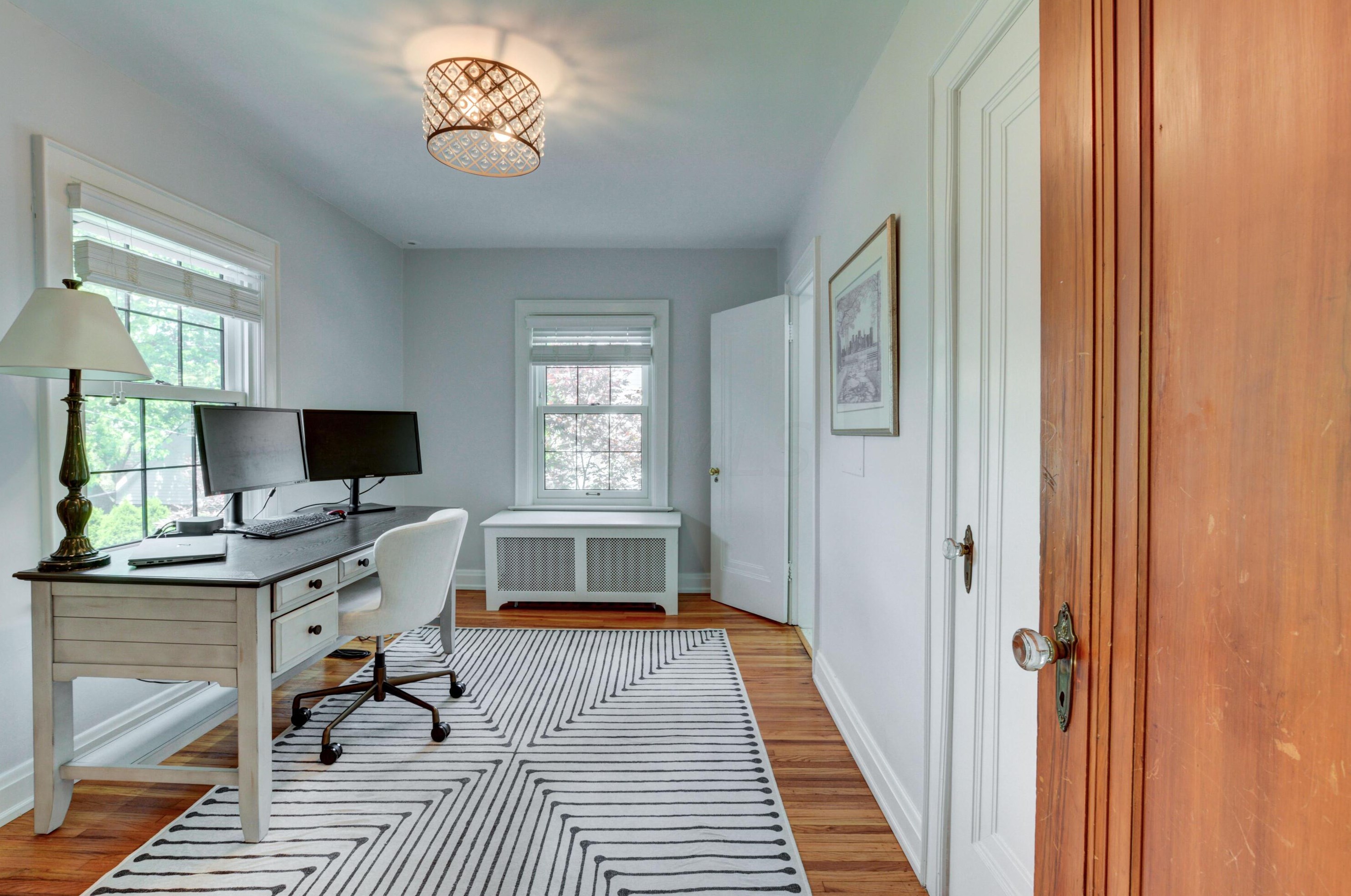 1826 Baldridge Rd, Columbus OH 43221-3811 exterior