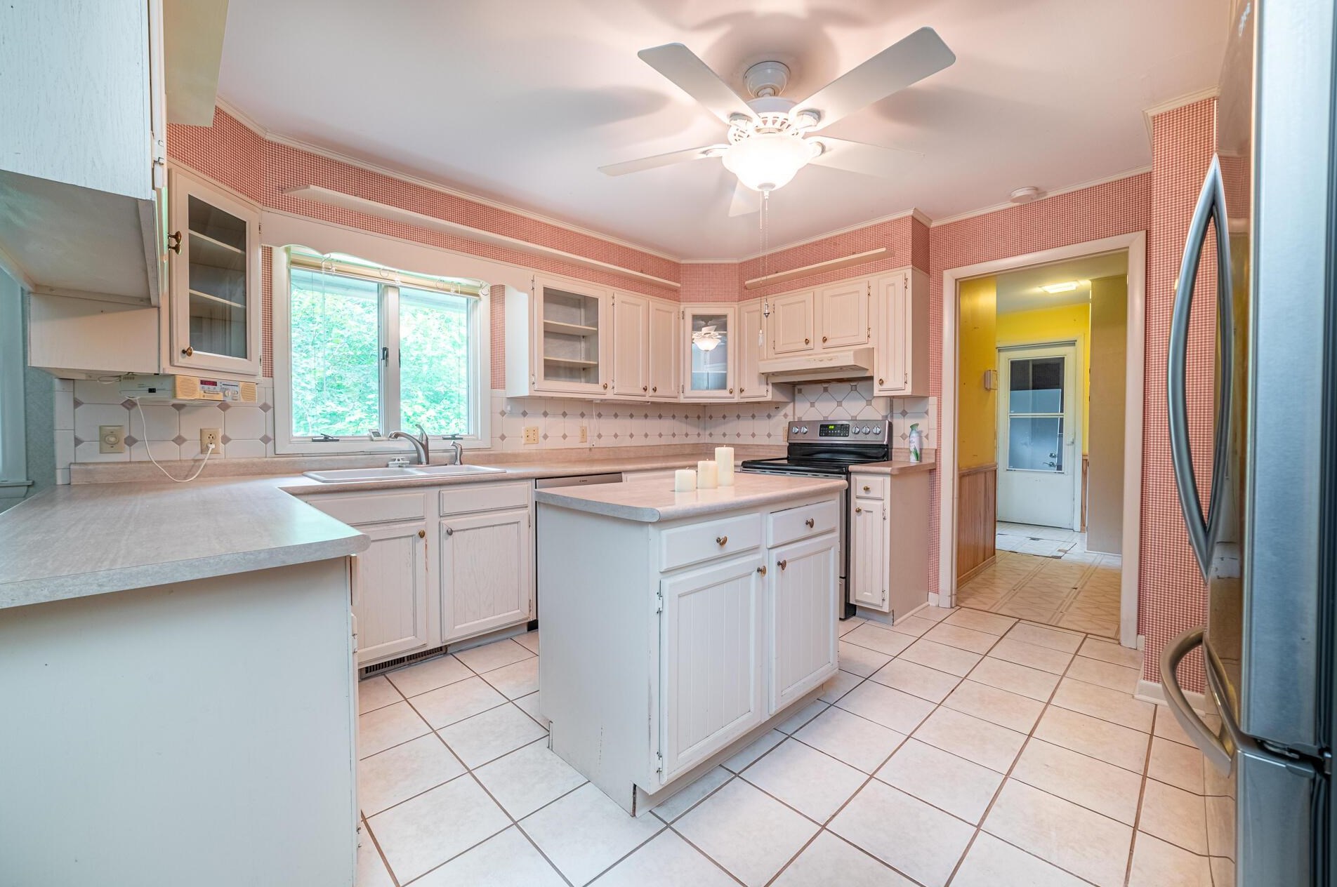 749 Harding, Marion OH 43302-6540 exterior