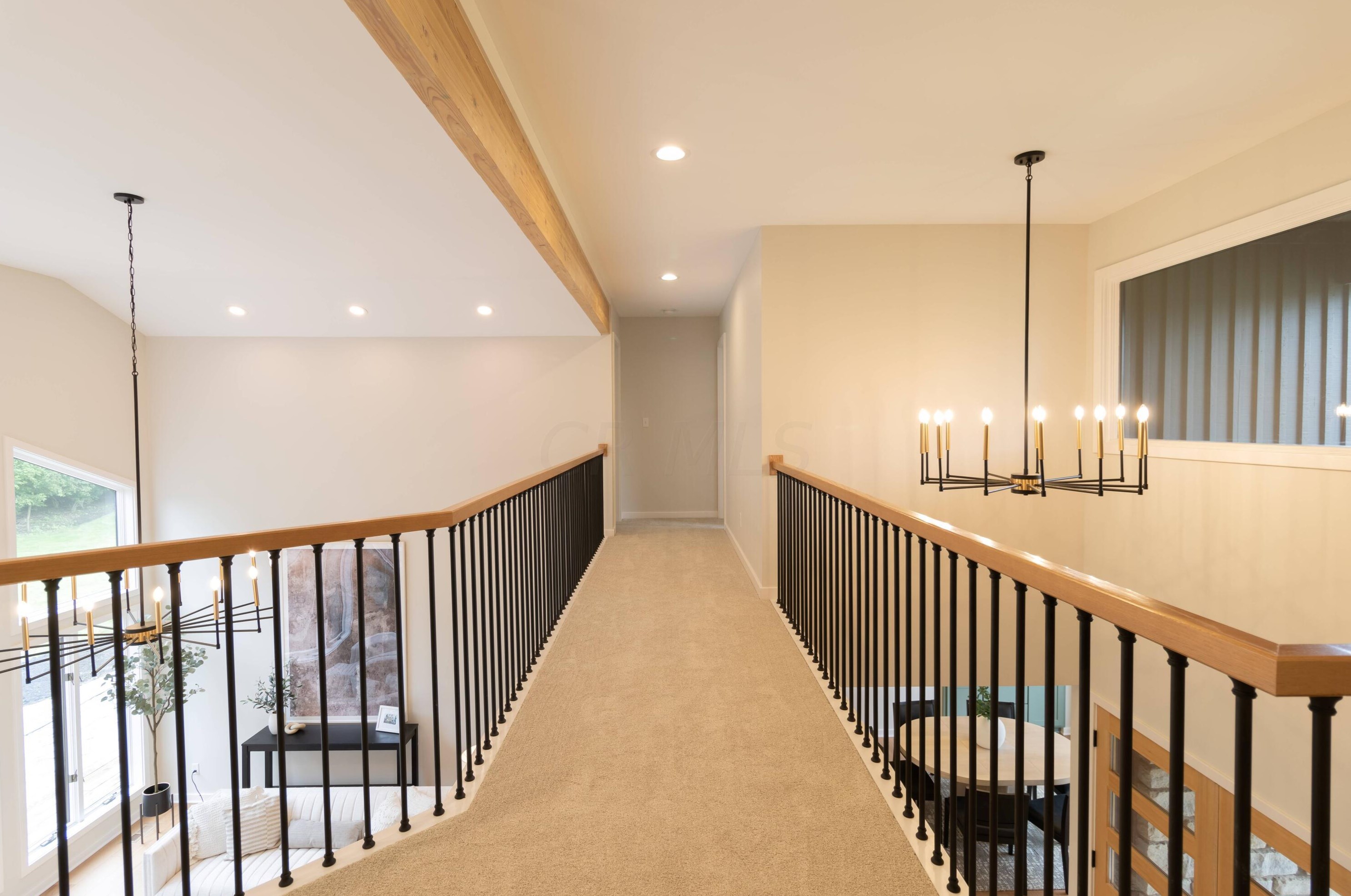 563 Laurel Ridge Dr, Columbus OH  43230-6106 exterior