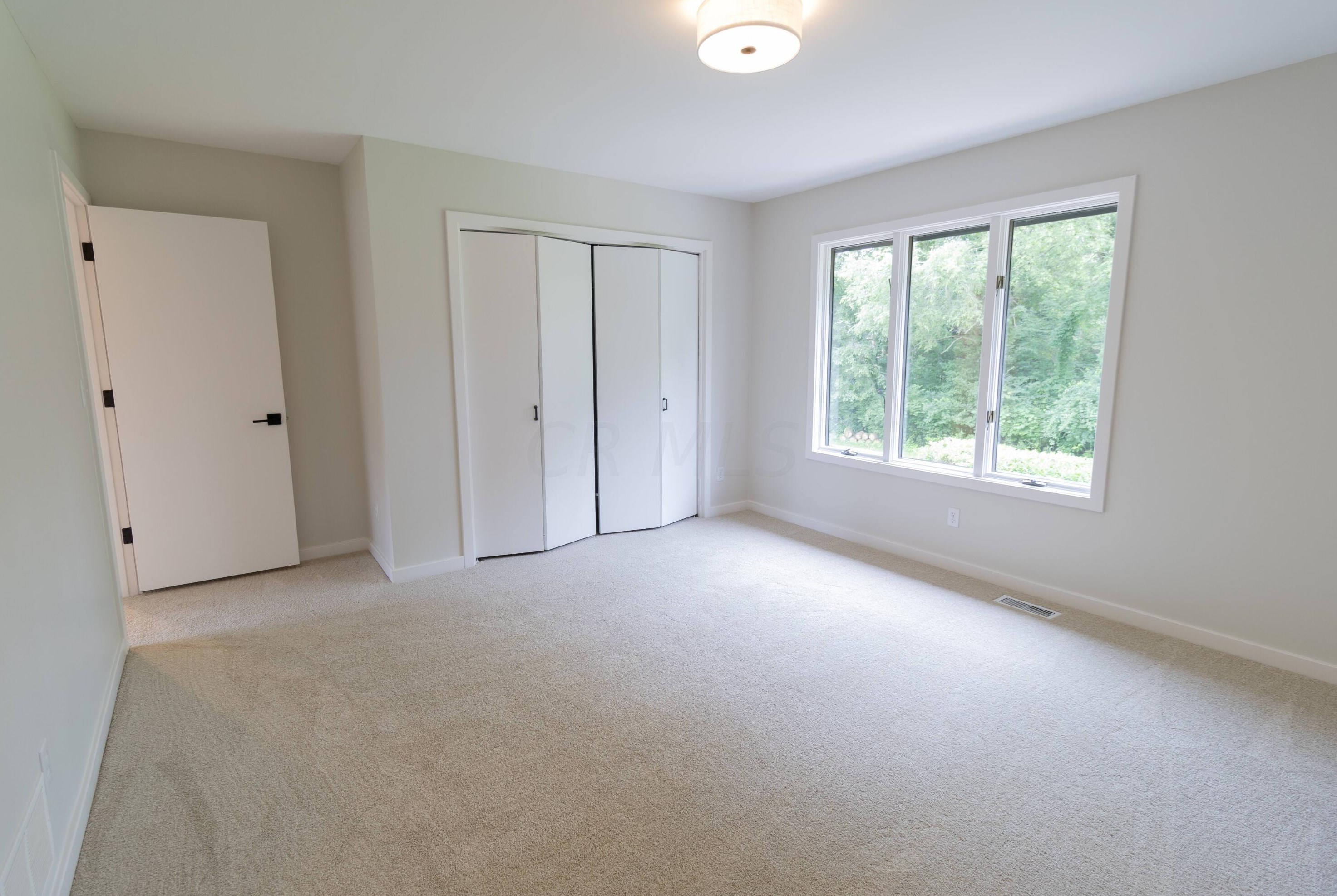 563 Laurel Ridge Dr, Columbus OH  43230-6106 exterior