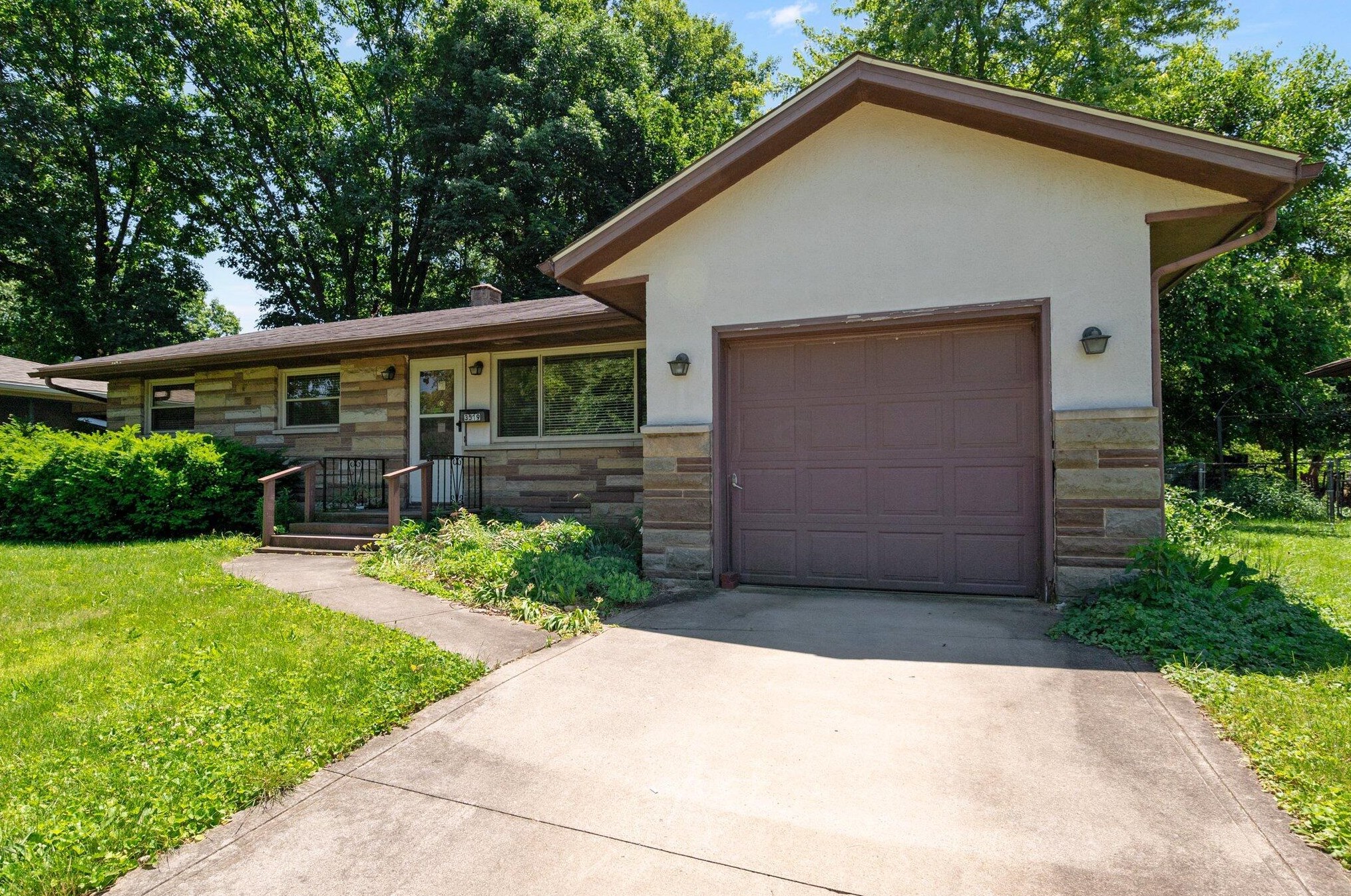 3519 Bolton Ave, Columbus, OH 43227-1500