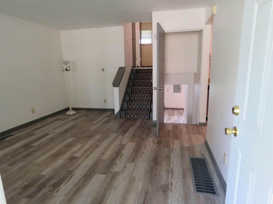 176 Hague Ave, Columbus OH 43204-1617 exterior