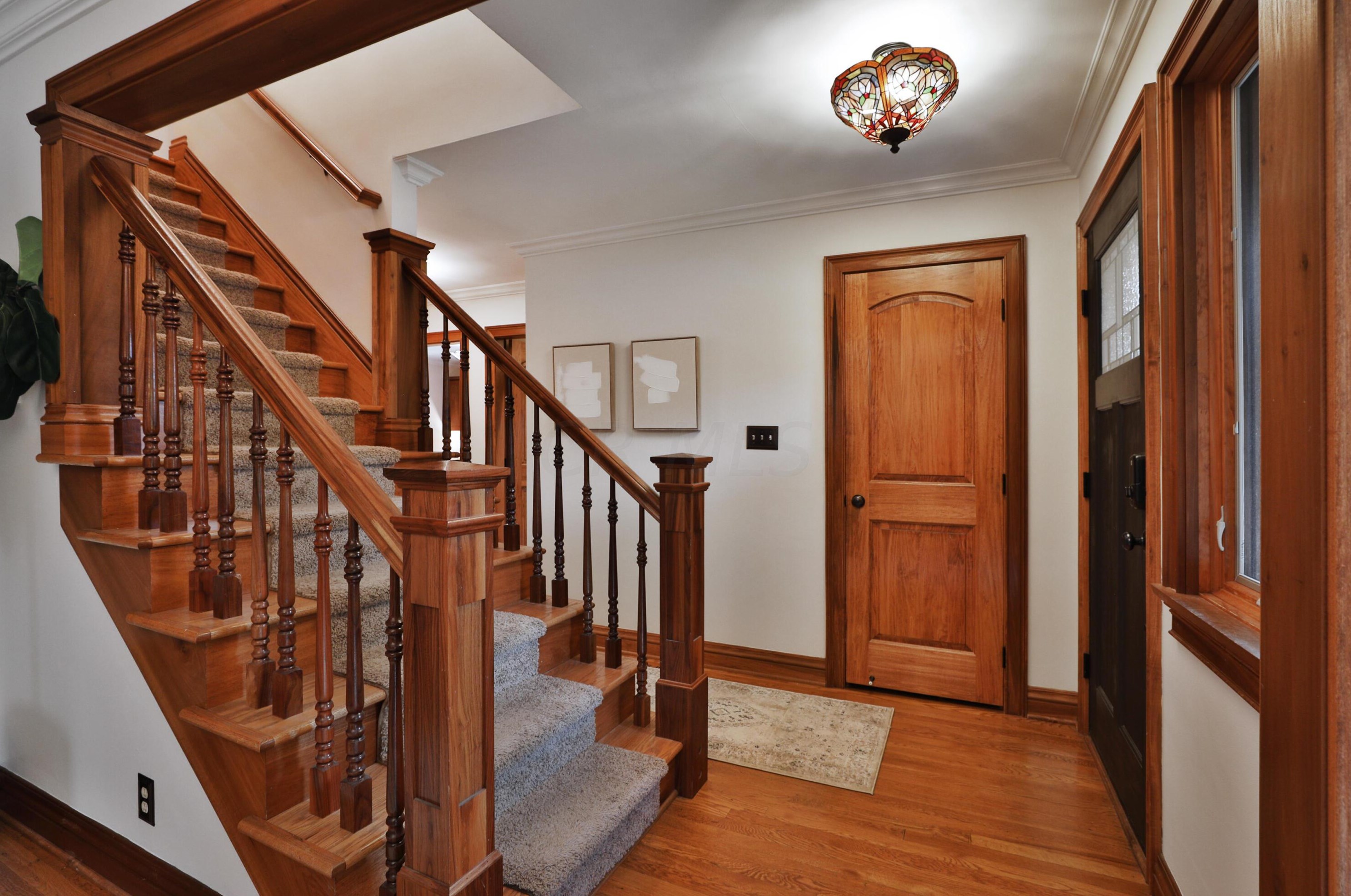 5803 Dover Ct, Columbus OH 43085-3806 exterior