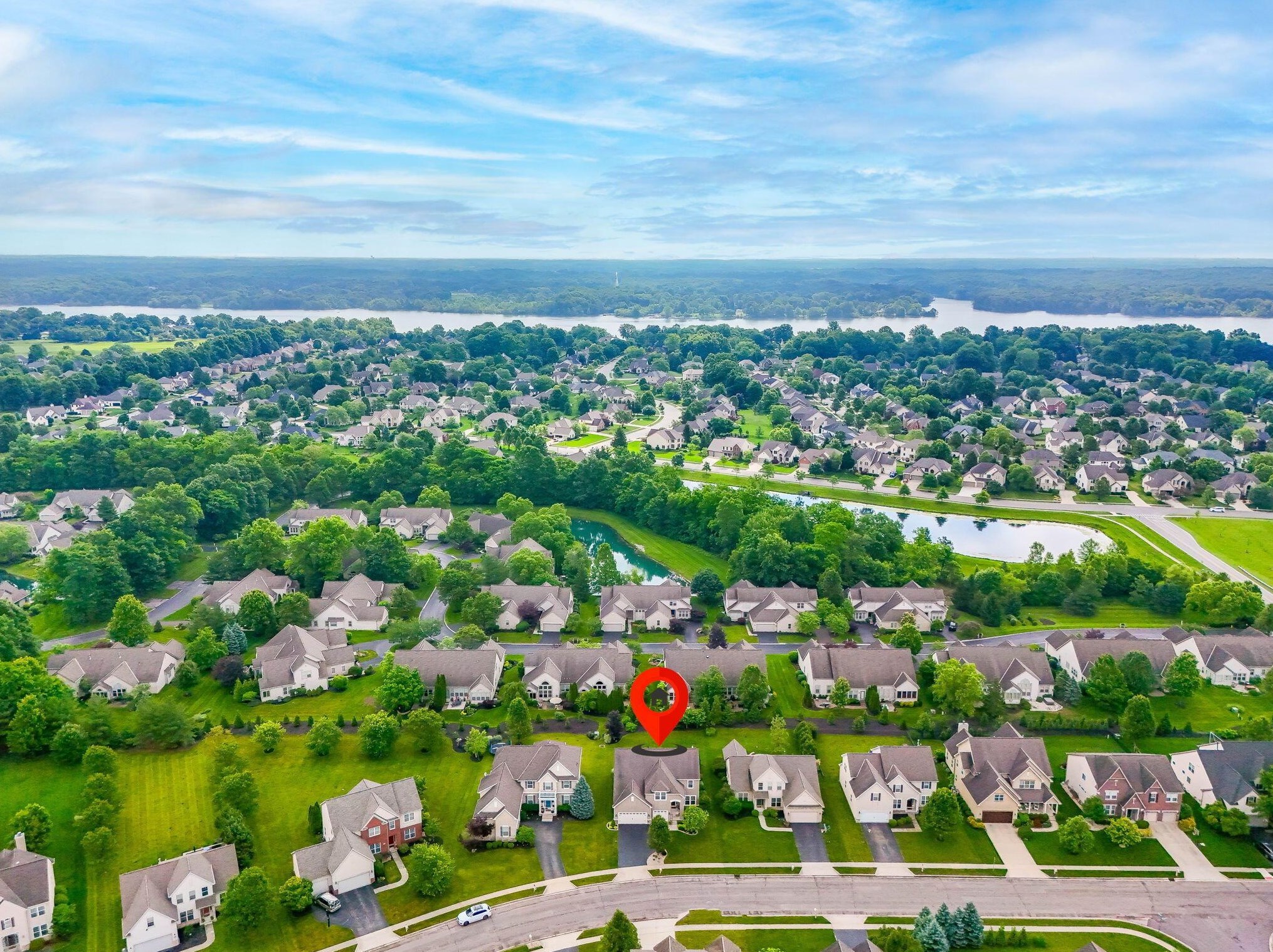 8323 Danbridge Way, Westerville OH  43082-7975 exterior