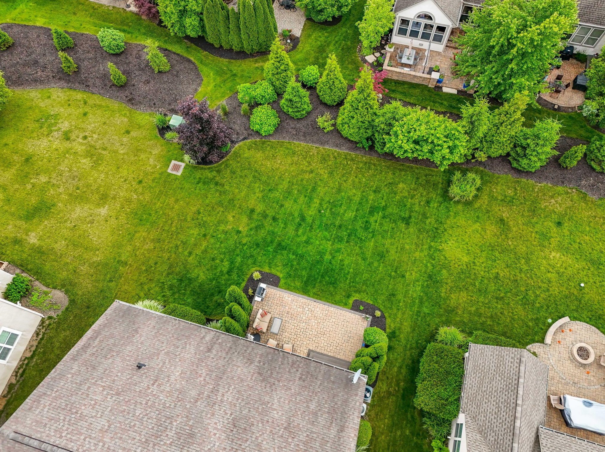 8323 Danbridge Way, Westerville OH  43082-7975 exterior