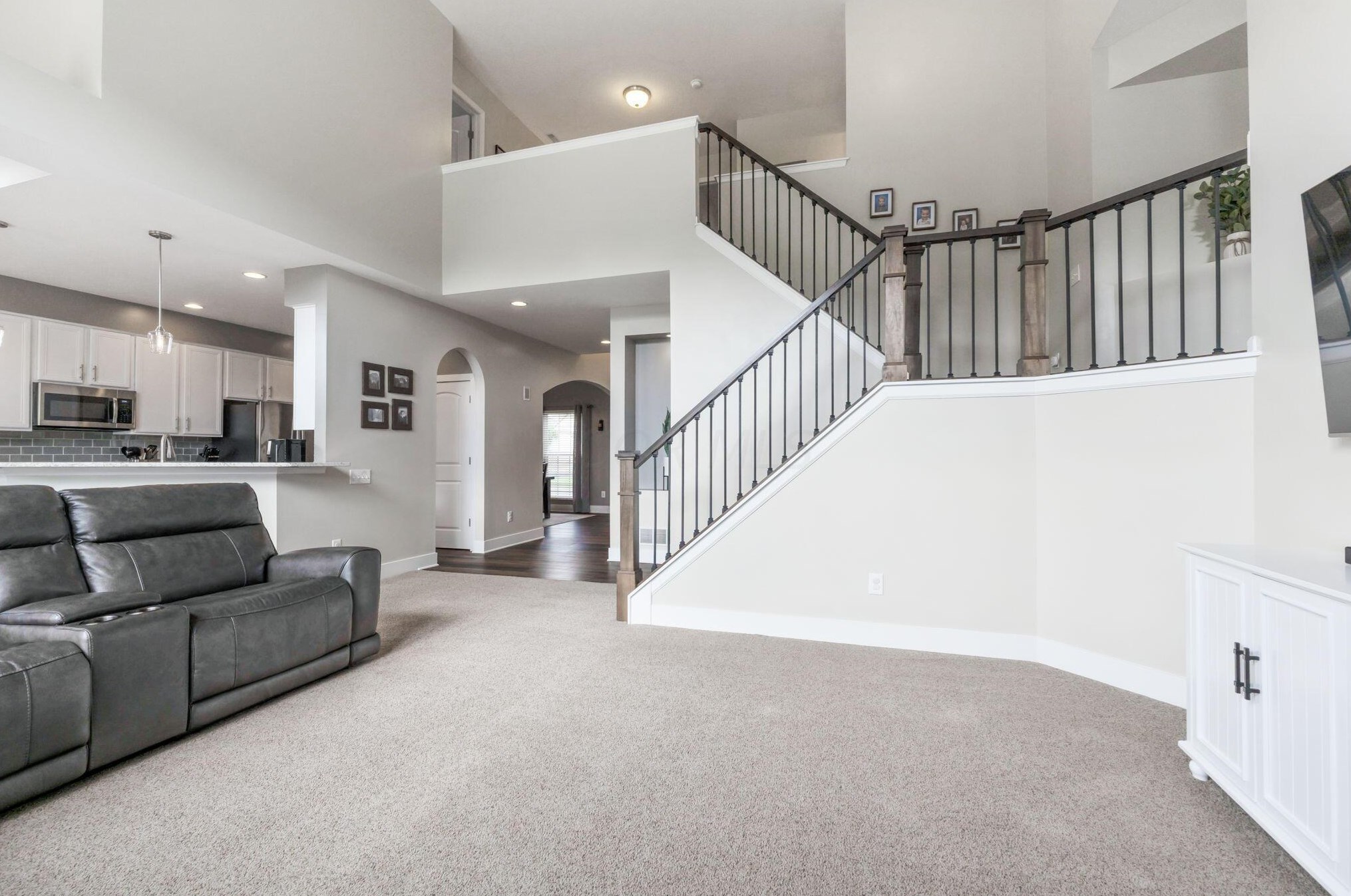 8323 Danbridge Way, Westerville OH  43082-7975 exterior