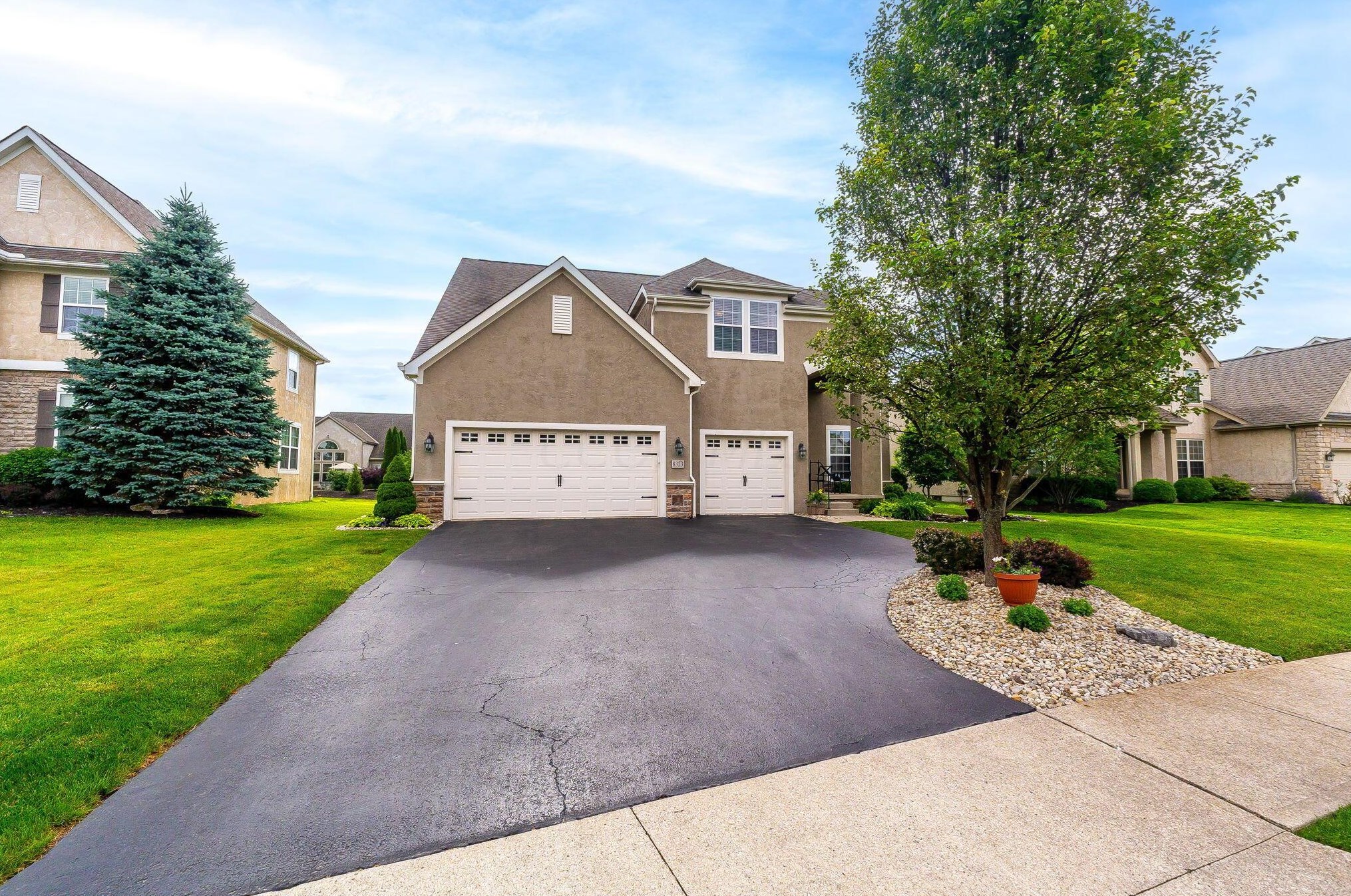 8323 Danbridge Way, Westerville, OH 43082