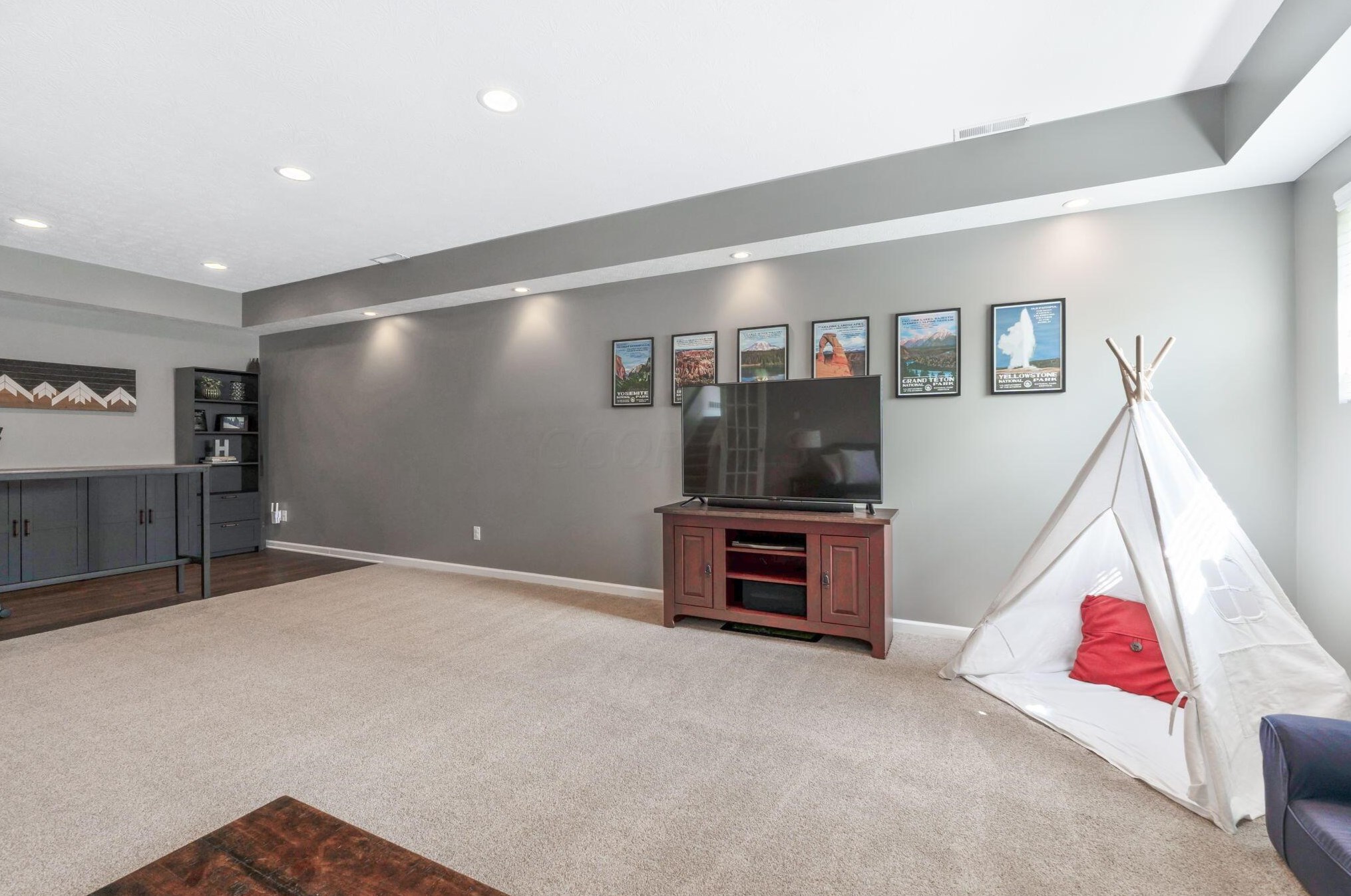 8323 Danbridge Way, Westerville OH  43082-7975 exterior