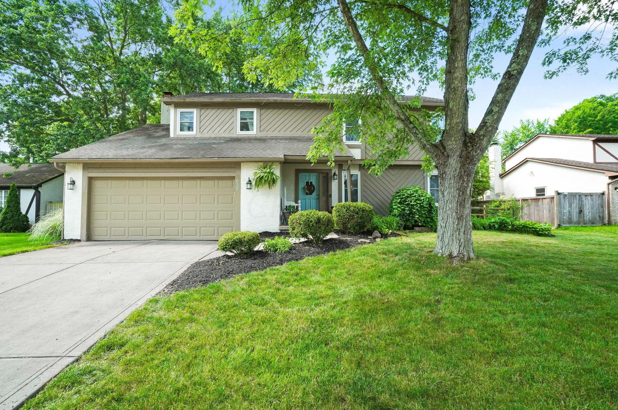635 Lexington Ct, Westerville, OH 43081-3131