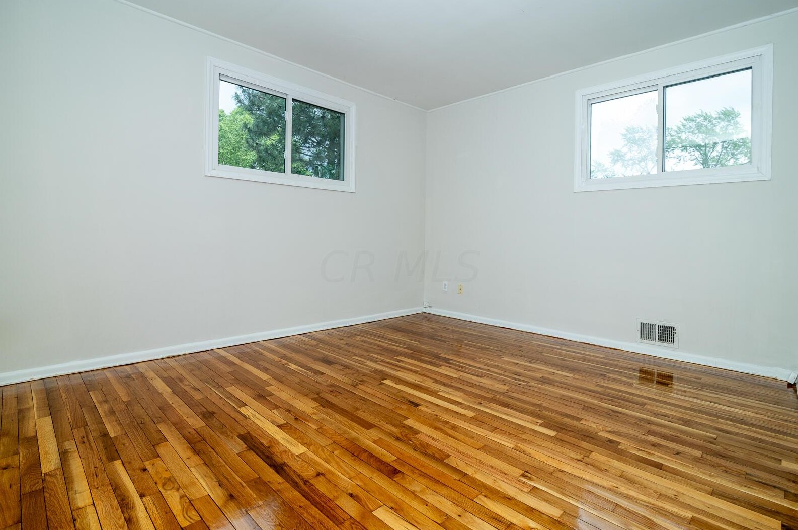 3041 Rightmire Blvd, Columbus OH 43221-1662 exterior