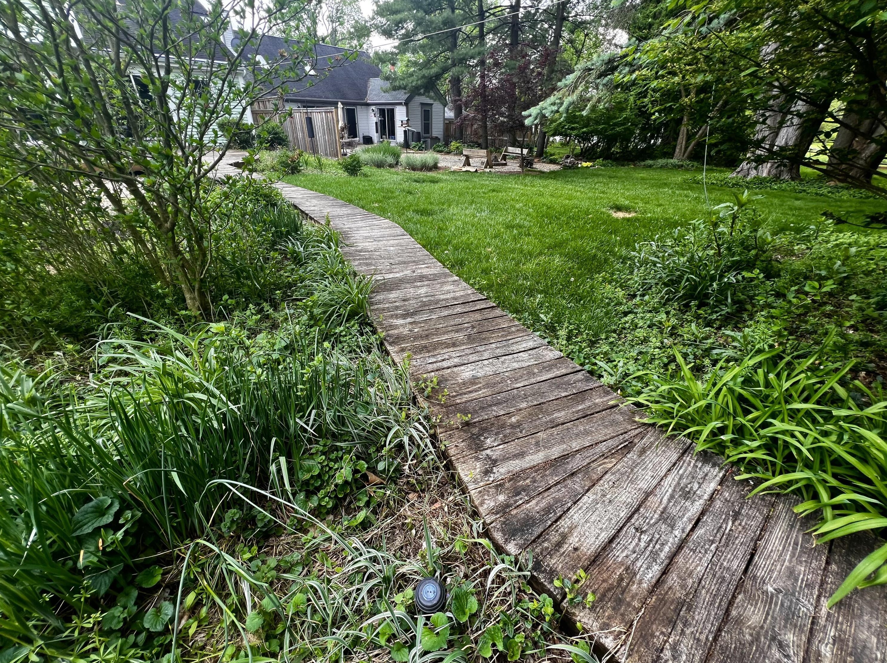 214 Dublin Granville Rd, Columbus OH 43085-3185 exterior