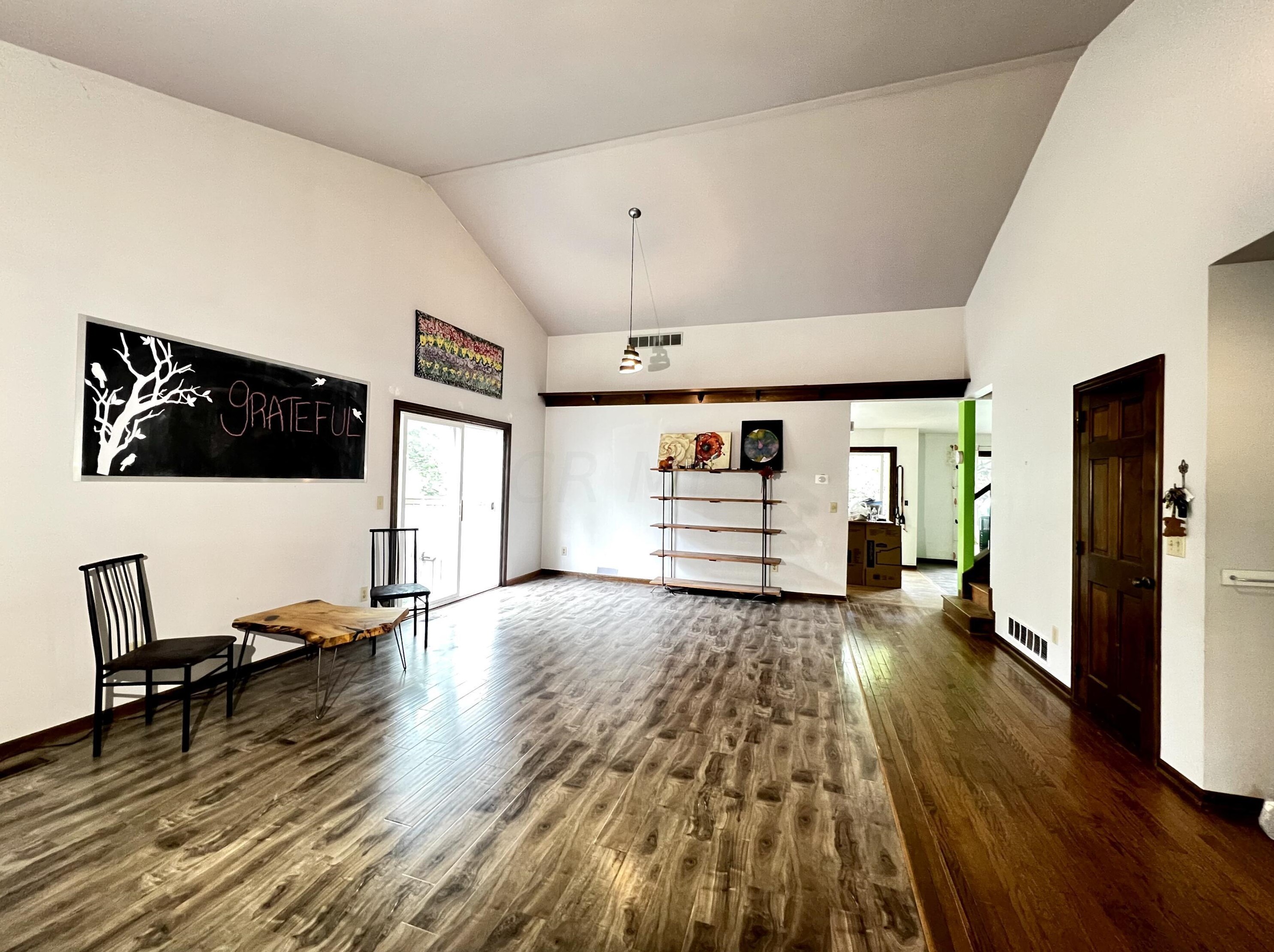 214 E Dublin Granville Rd, Sharon Township, OH 43085