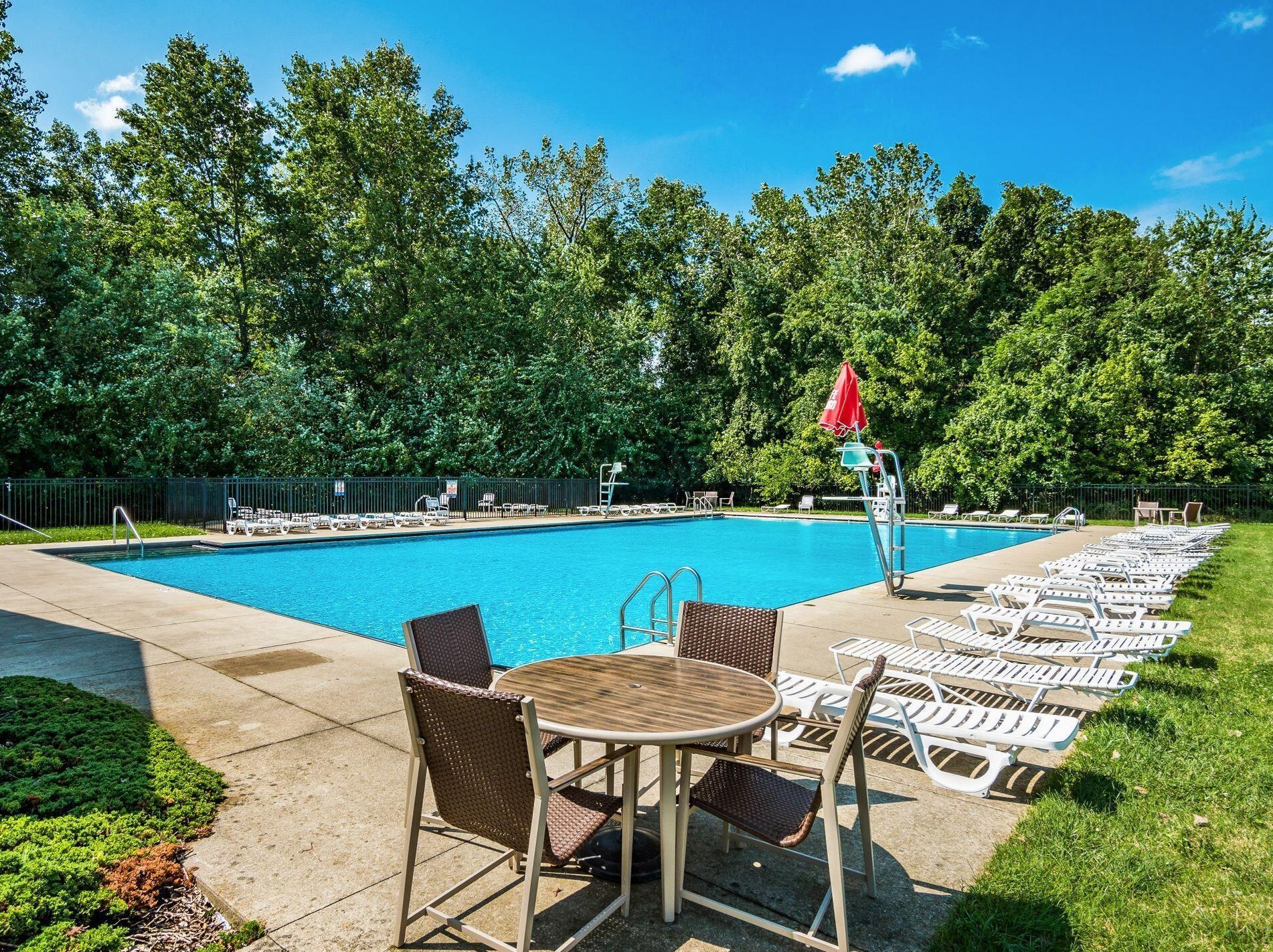 808 Brevard Cir, Pickerington OH  43147-7854 exterior