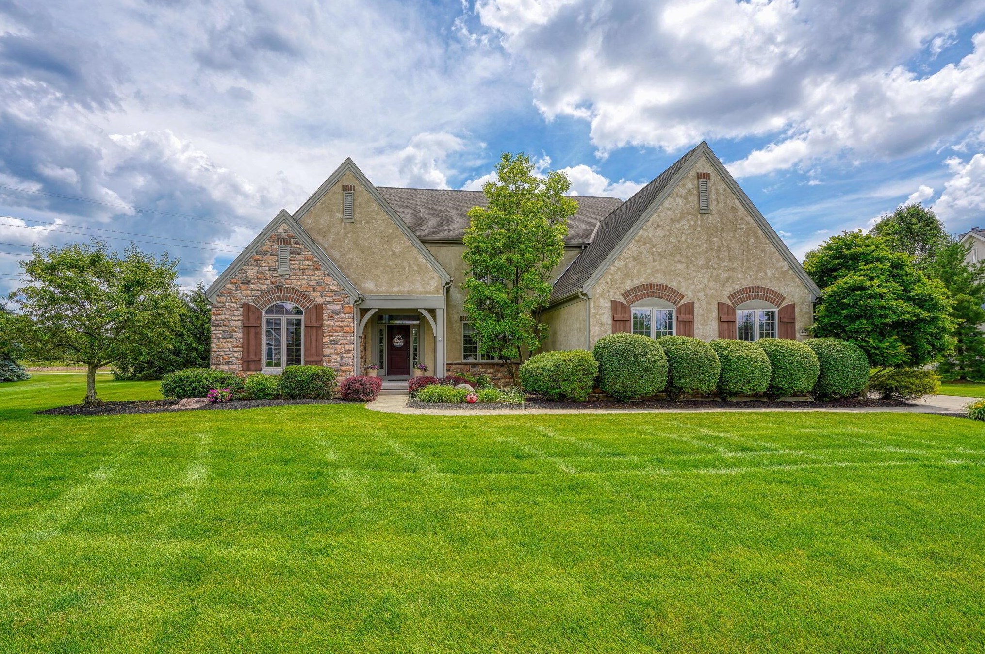 4447 N Hampton Dr, Dublin, OH 43016