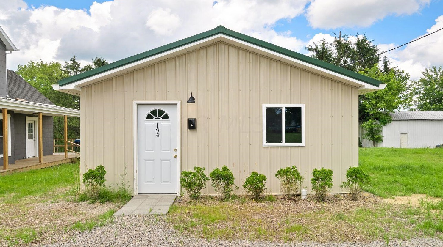 194 Walnut St, Roseville, OH 43777-1164