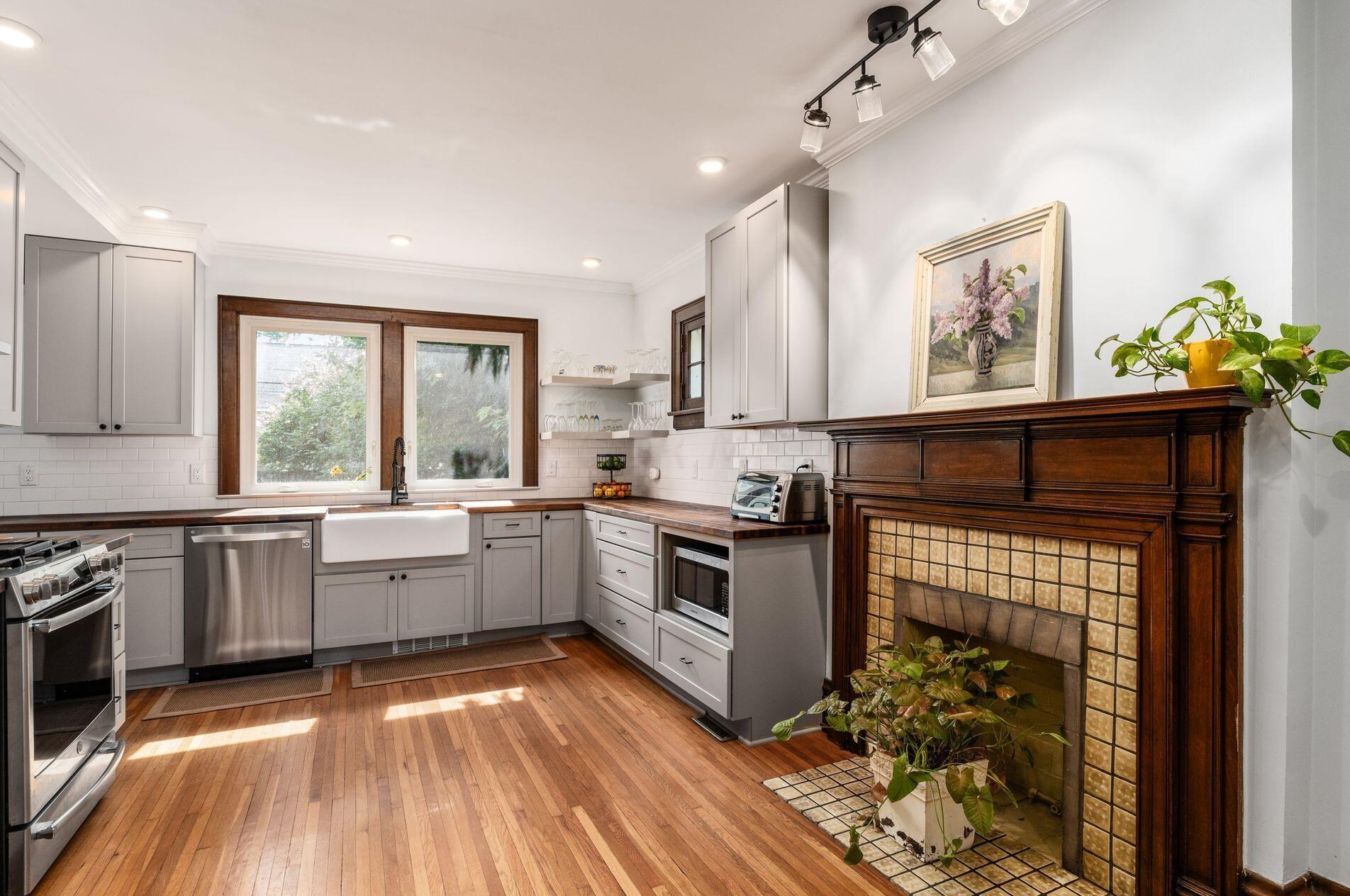 50 Bullitt Park Pl, Columbus OH 43209-1713 exterior