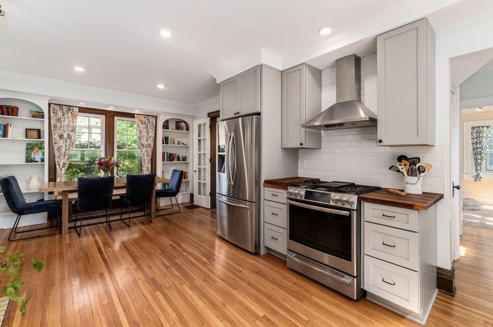 50 Bullitt Park Pl, Columbus OH 43209-1713 exterior