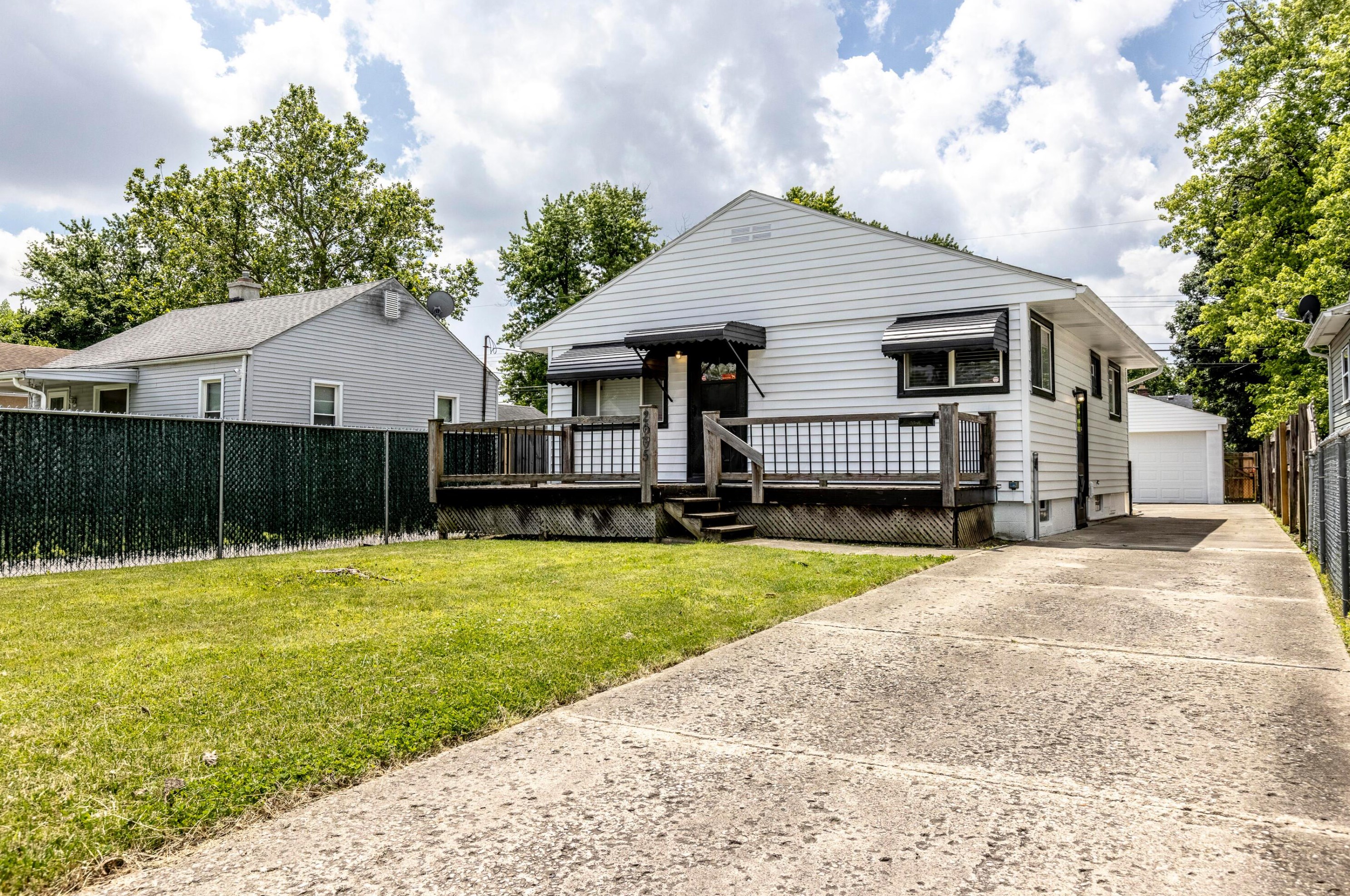 2665 Atwood Ter, Columbus, OH 43211-1105
