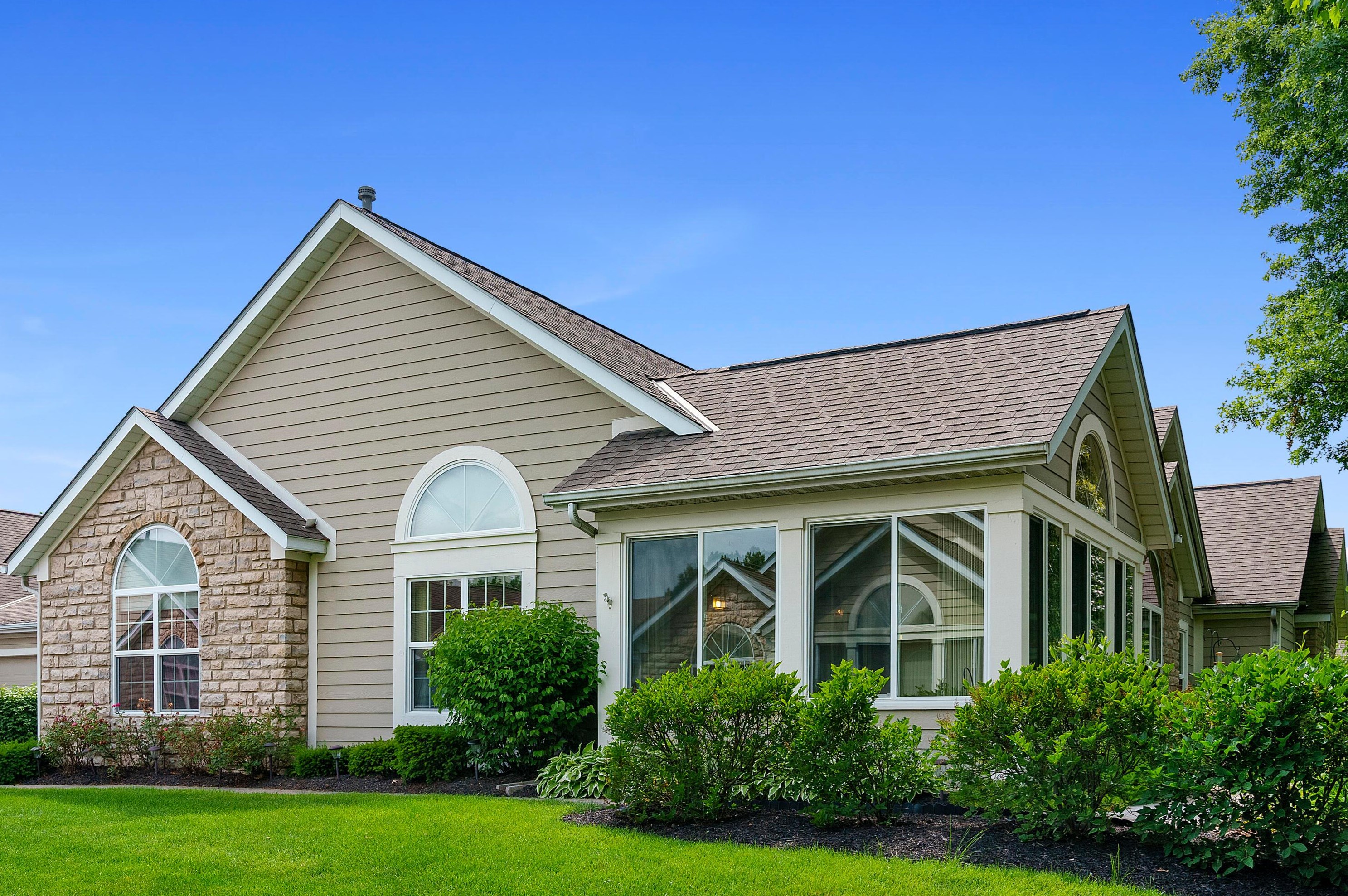 765 Windward Ln, Columbus, OH 43230-6836