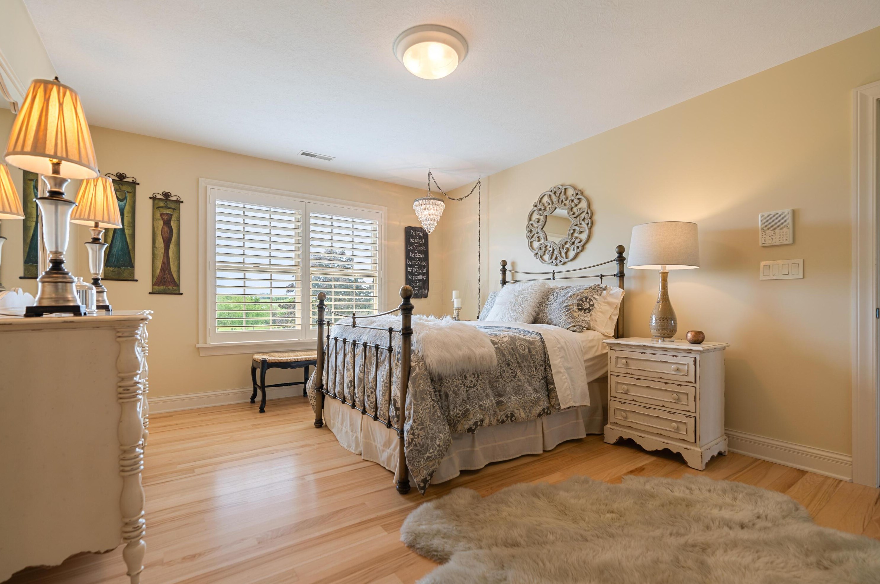 5850 Stonesthrow Dr, Wooster OH 44691-7445 exterior