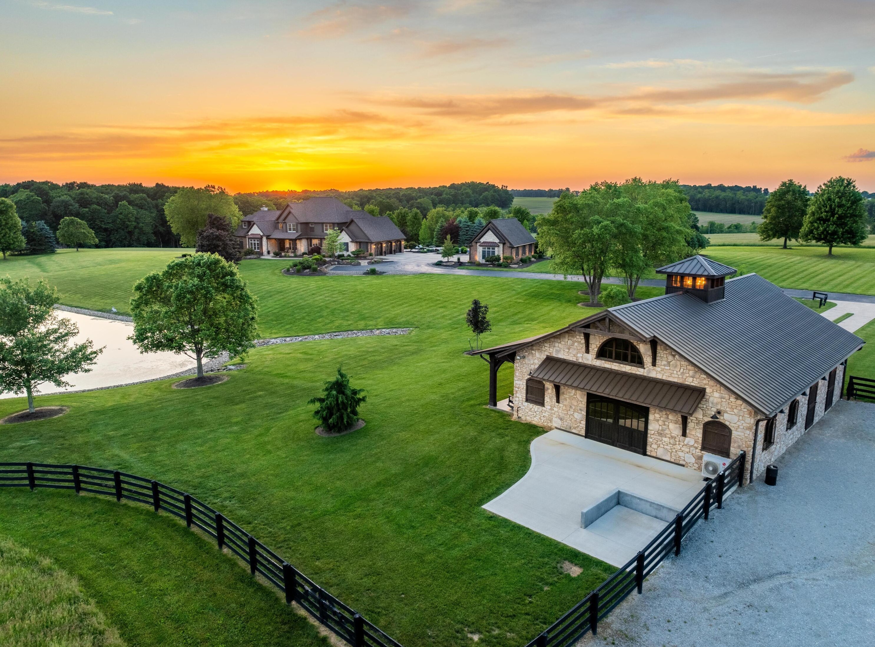 5850 Stonesthrow Dr, Wooster OH 44691-7445 exterior