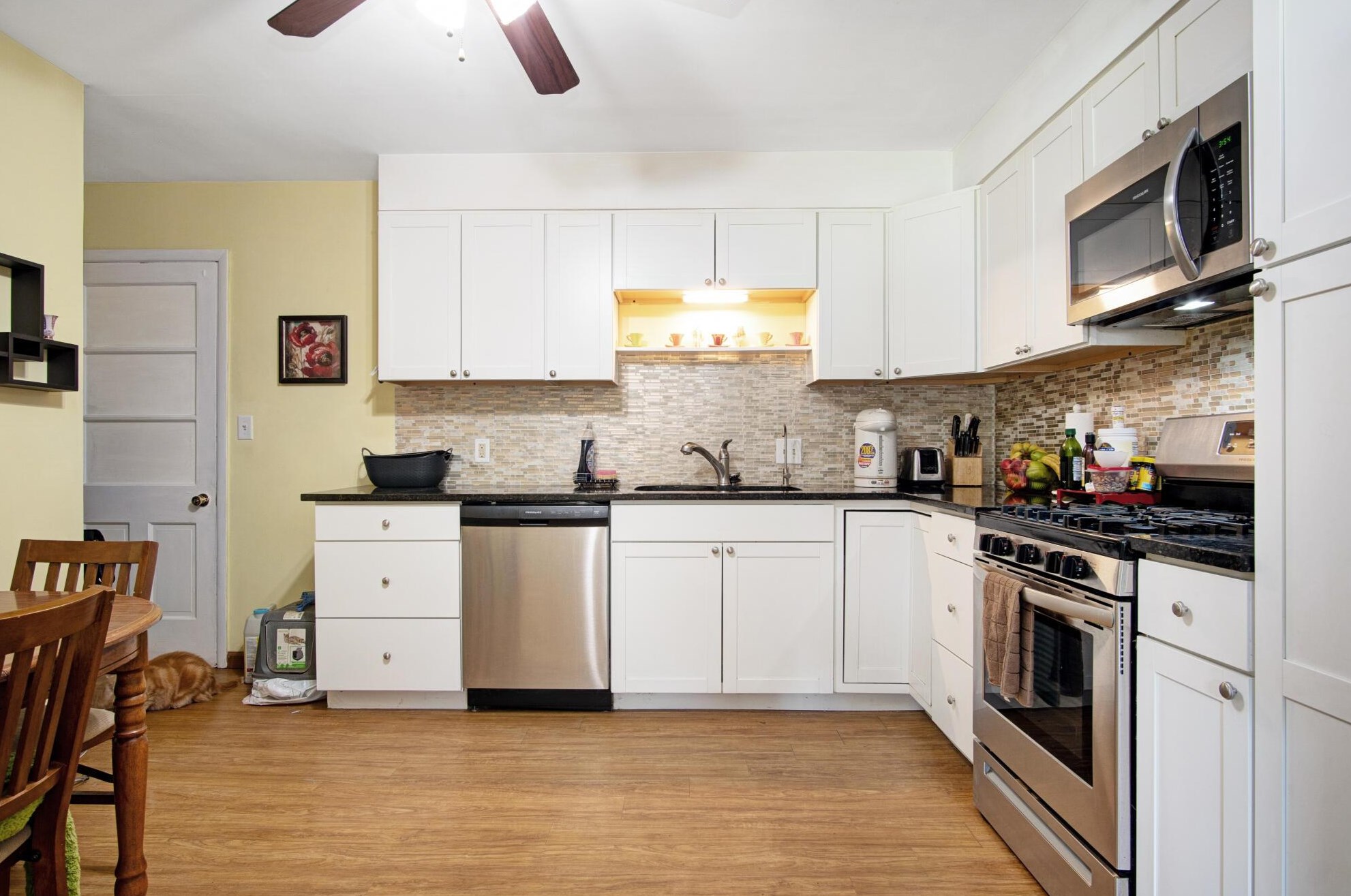 1450 Idlewild Dr, Columbus OH 43232-9401 exterior