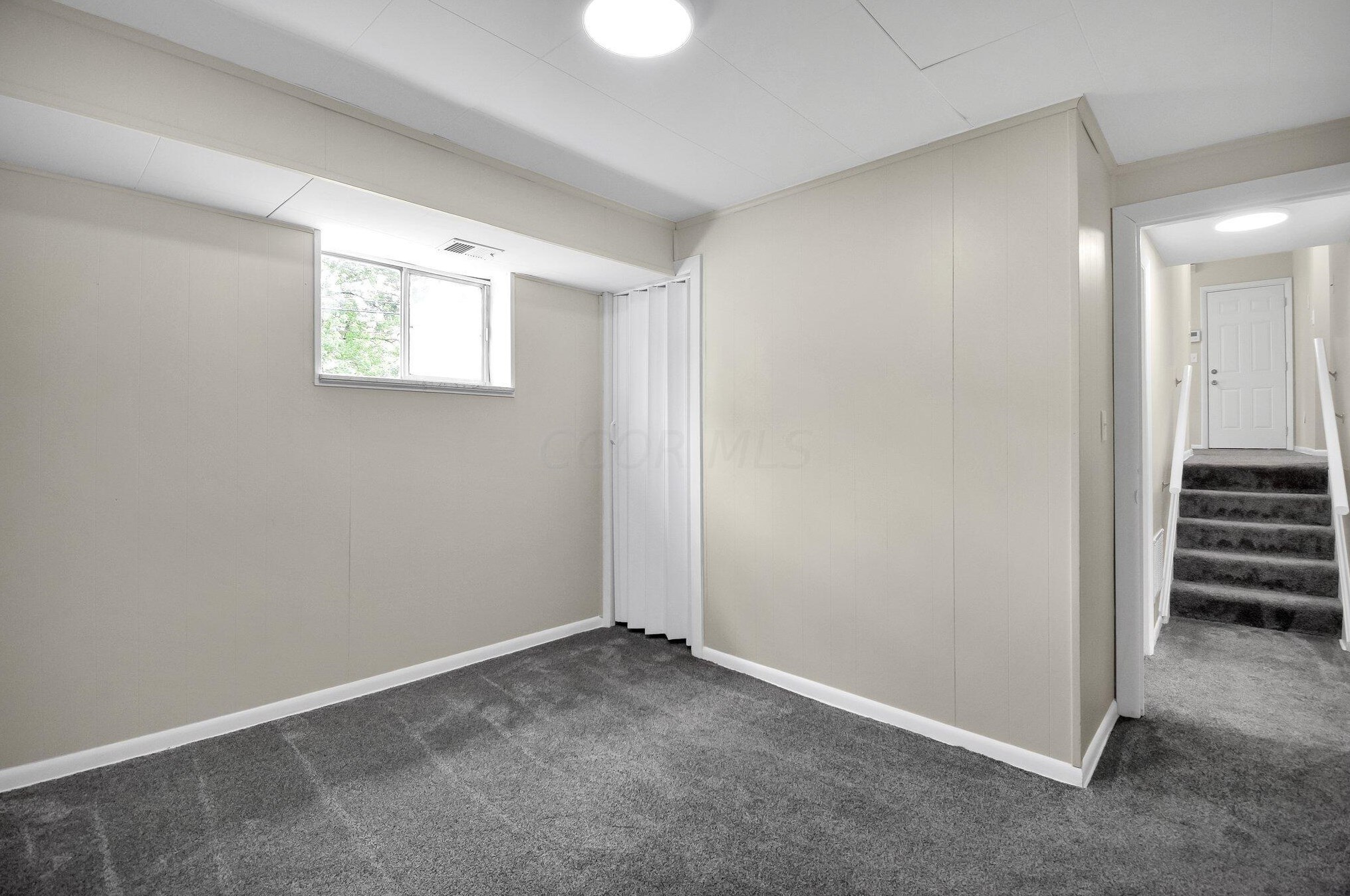 5087 Holbrook Dr, Columbus OH 43232-6604 exterior