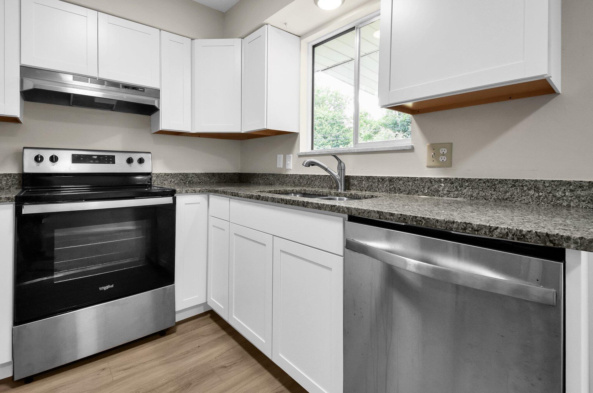 5087 Holbrook Dr, Columbus OH 43232-6604 exterior