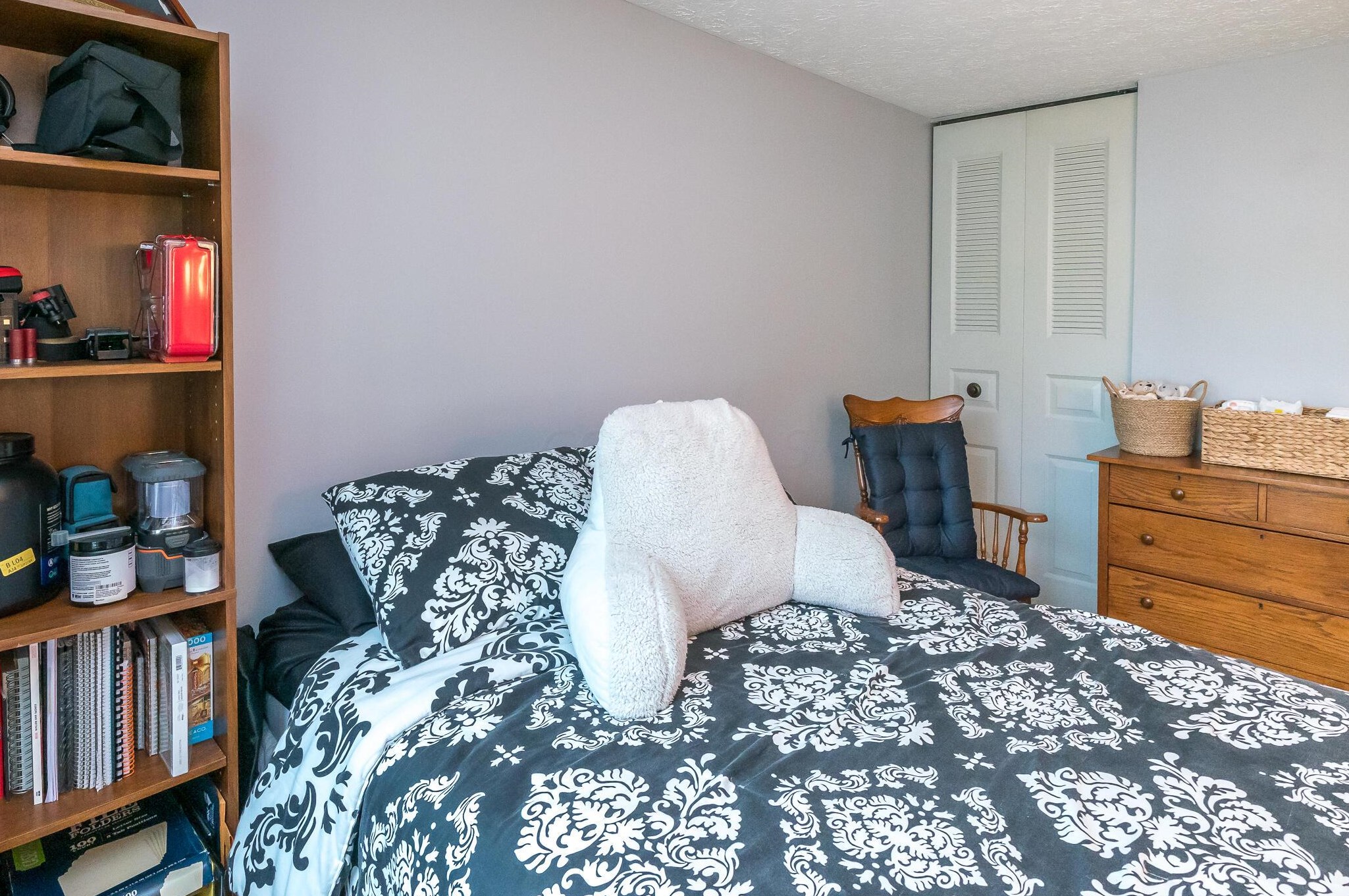 7870 Cobdon Ave, Westerville OH  43081-4640 exterior