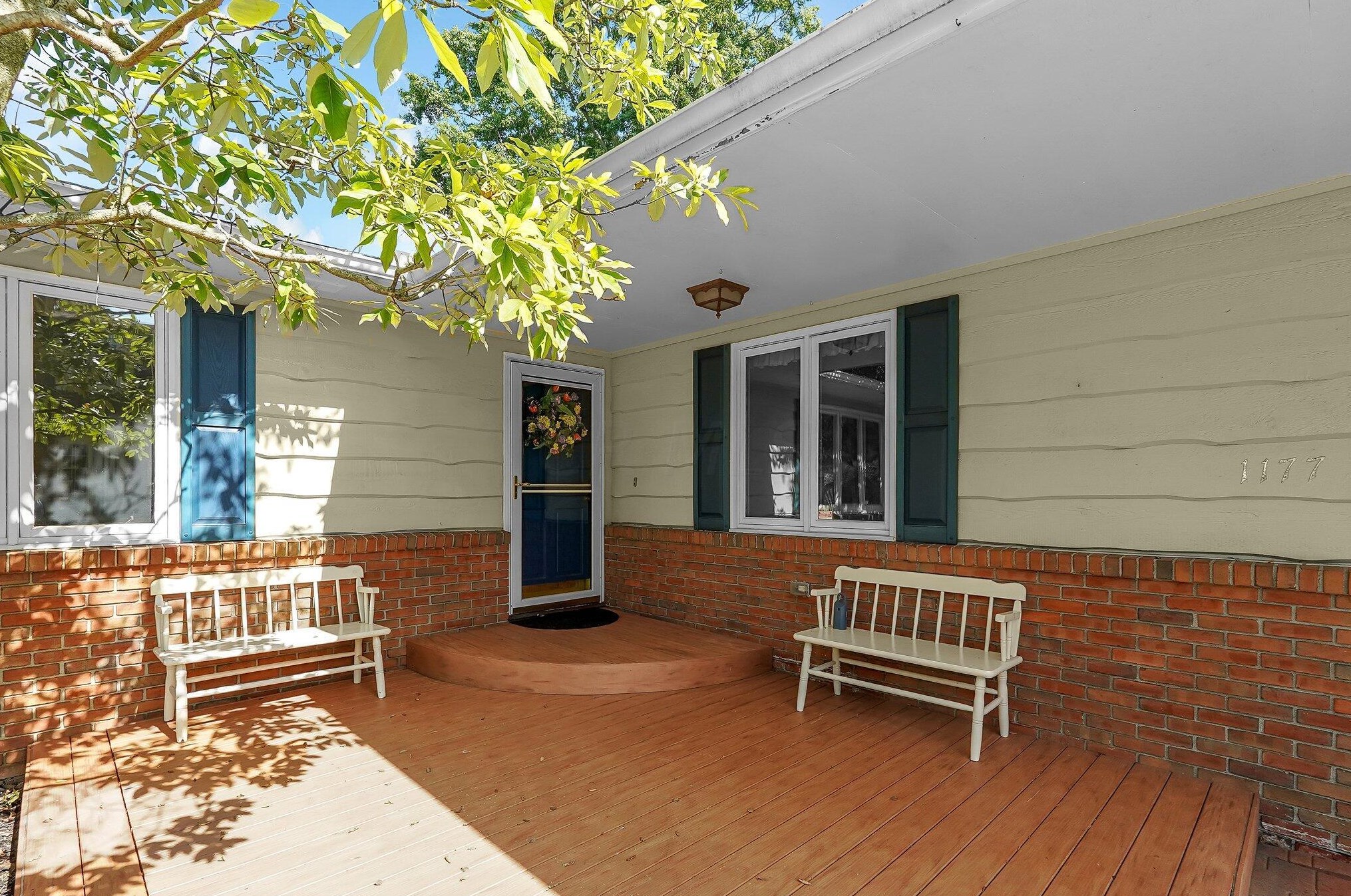 1177 Blind Brook Dr, Columbus, OH 43235-1206