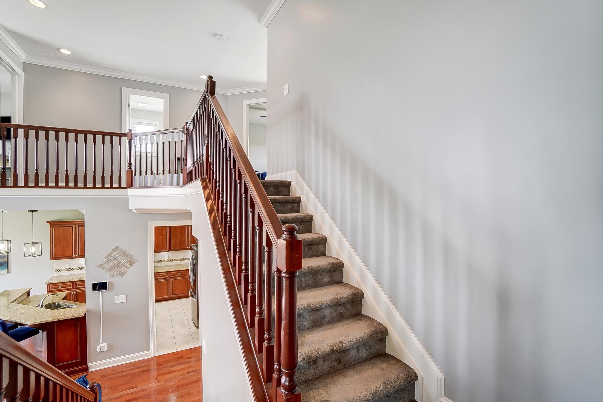 7551 Walnut Dr, Cnl Wnchstr OH 43110-8185 exterior