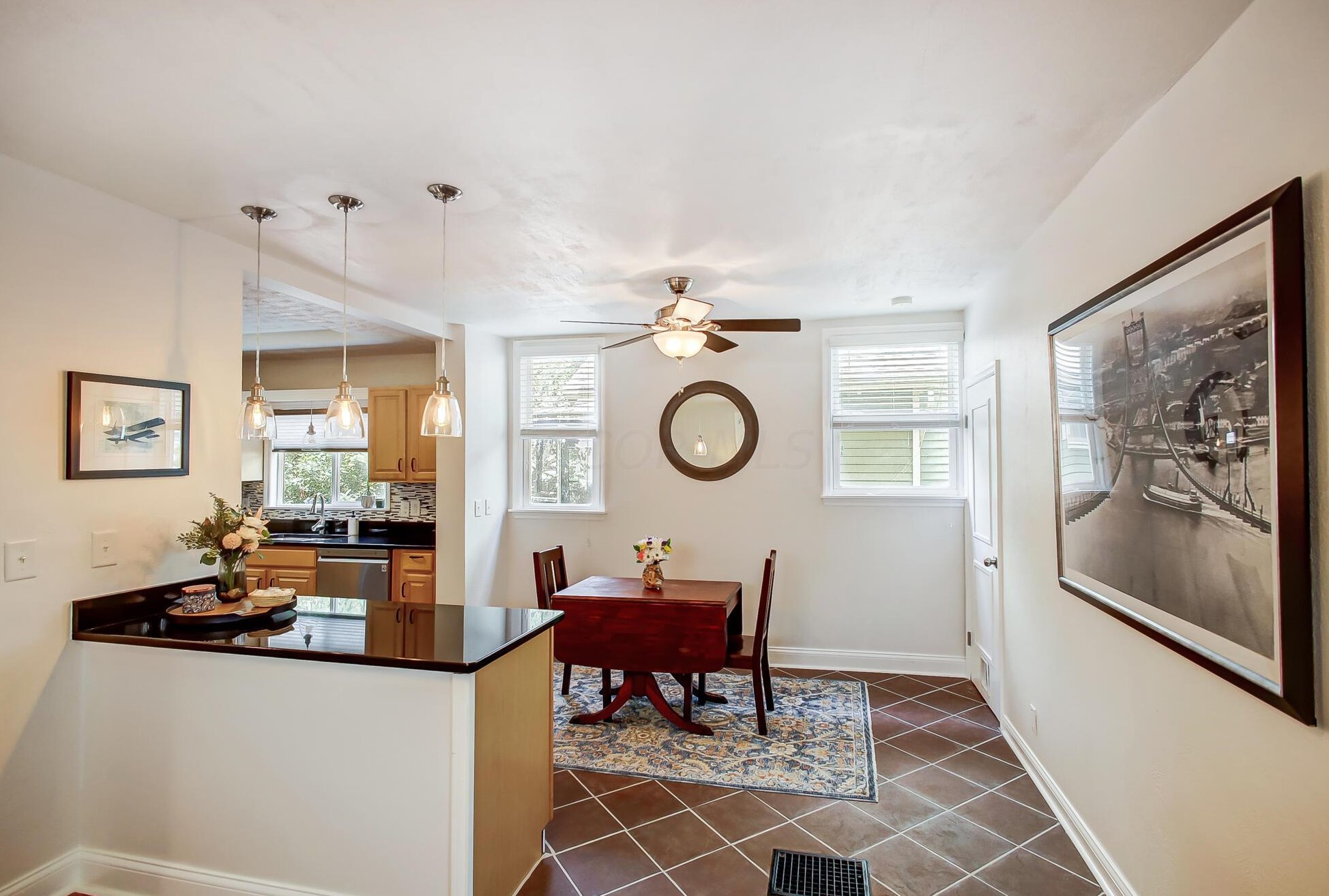 265 Welch Ave, Columbus OH 43207-1222 exterior