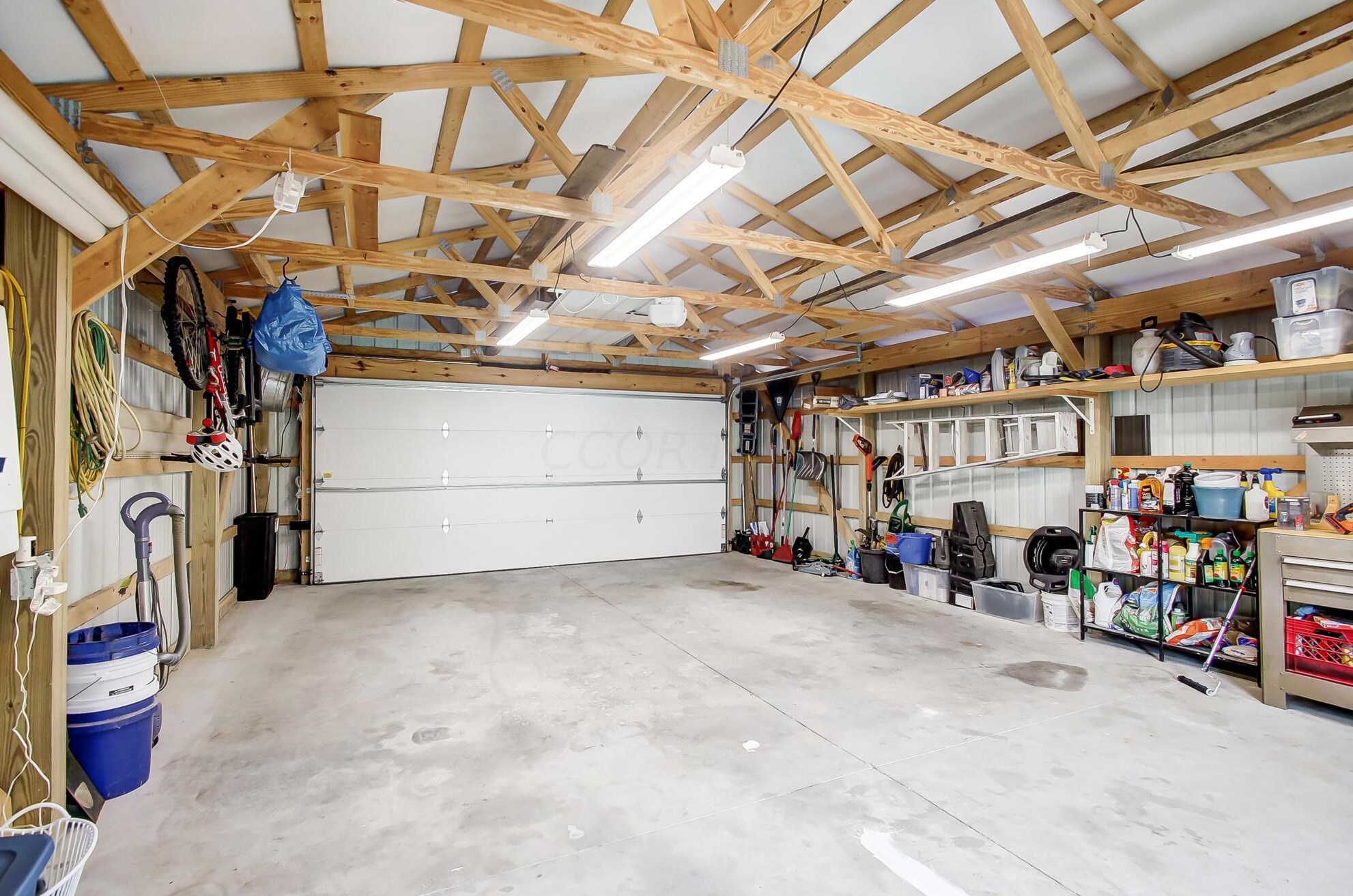 265 Welch Ave, Columbus OH 43207-1222 exterior