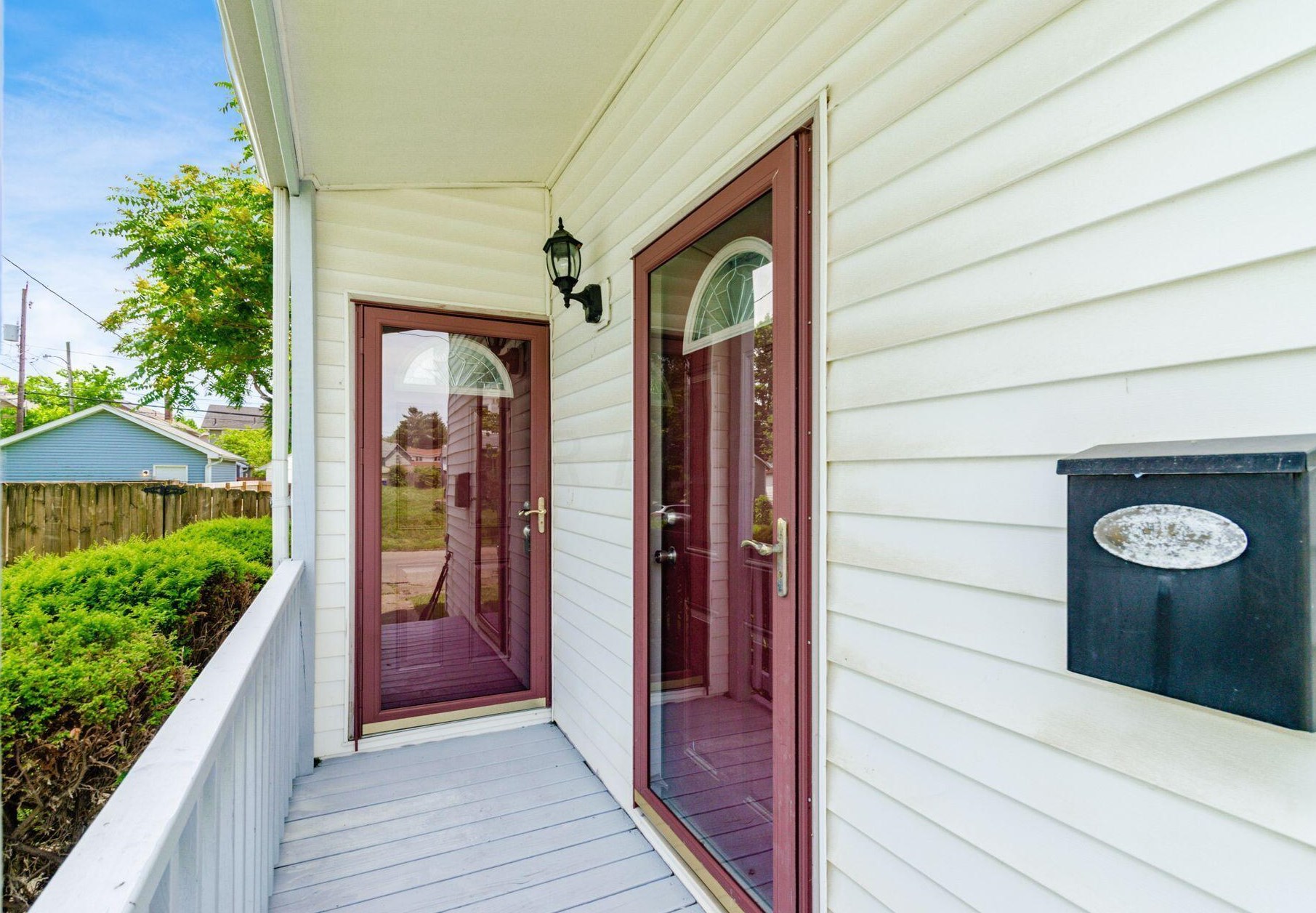 325 Morrill Ave, Columbus, OH 43207-1209