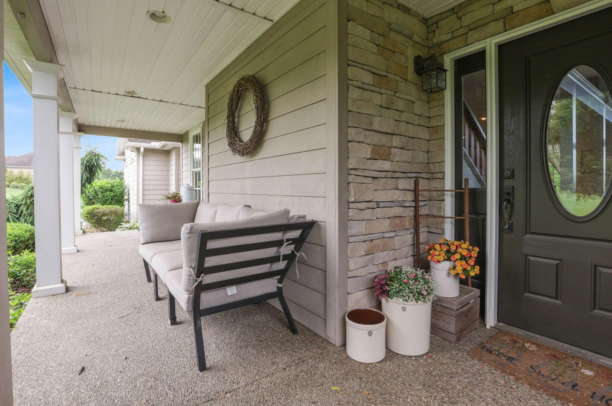 4785 Tranquility Ln, Zanesville, OH 43701-7284