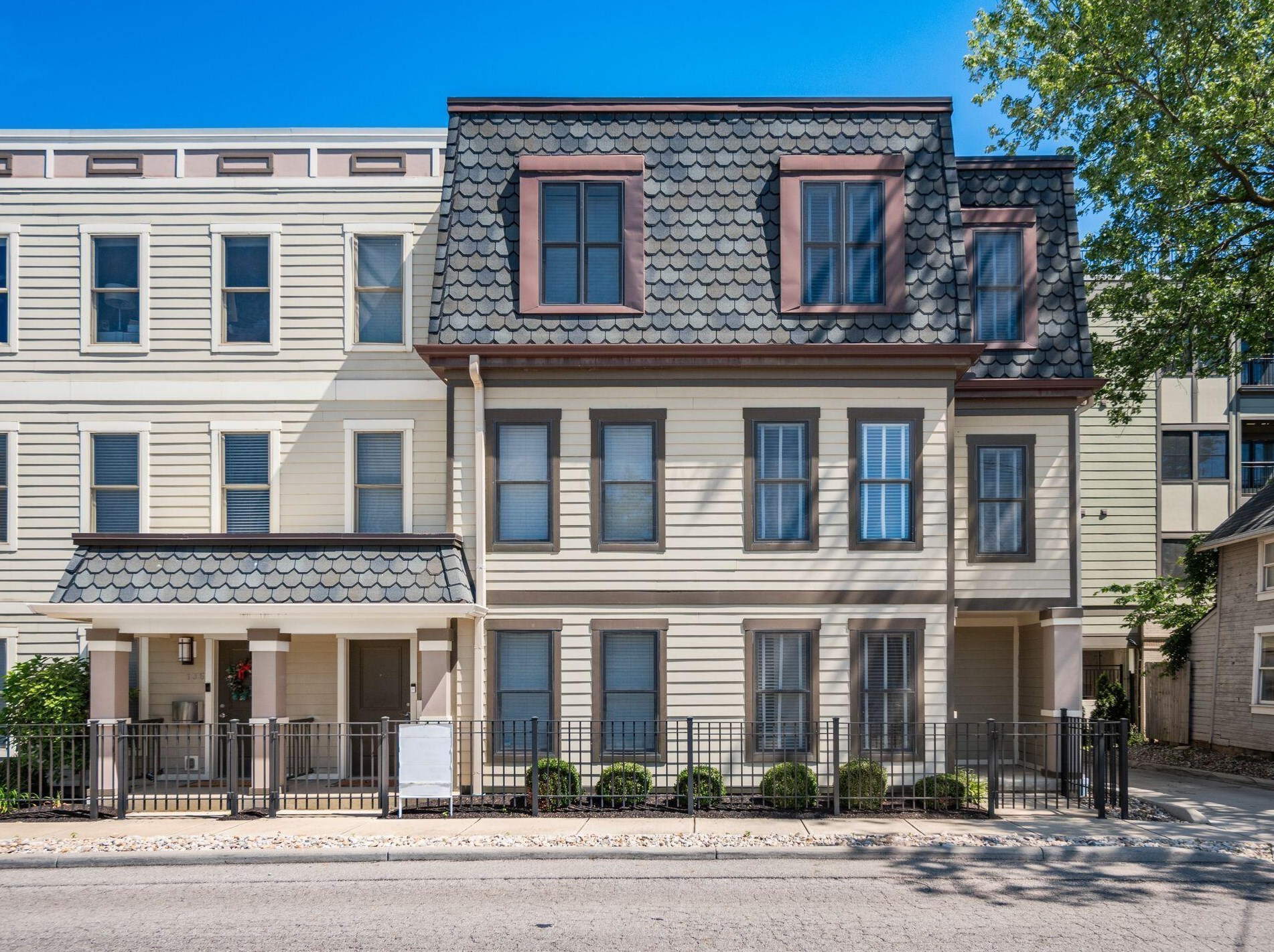 140 Greenwood Ave, Columbus, OH 43201