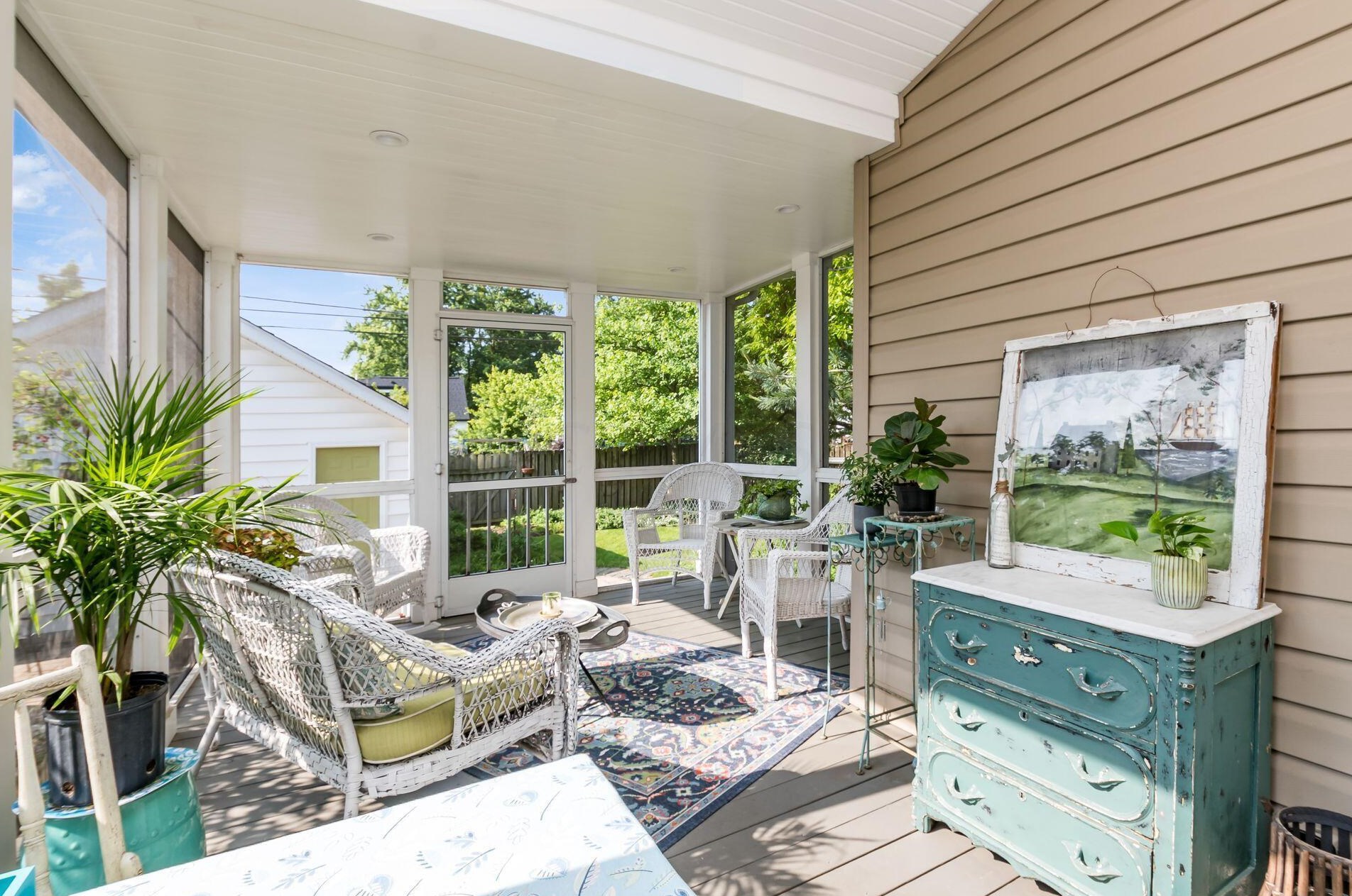 2977 Palmetto St, Columbus OH 43204-3264 exterior