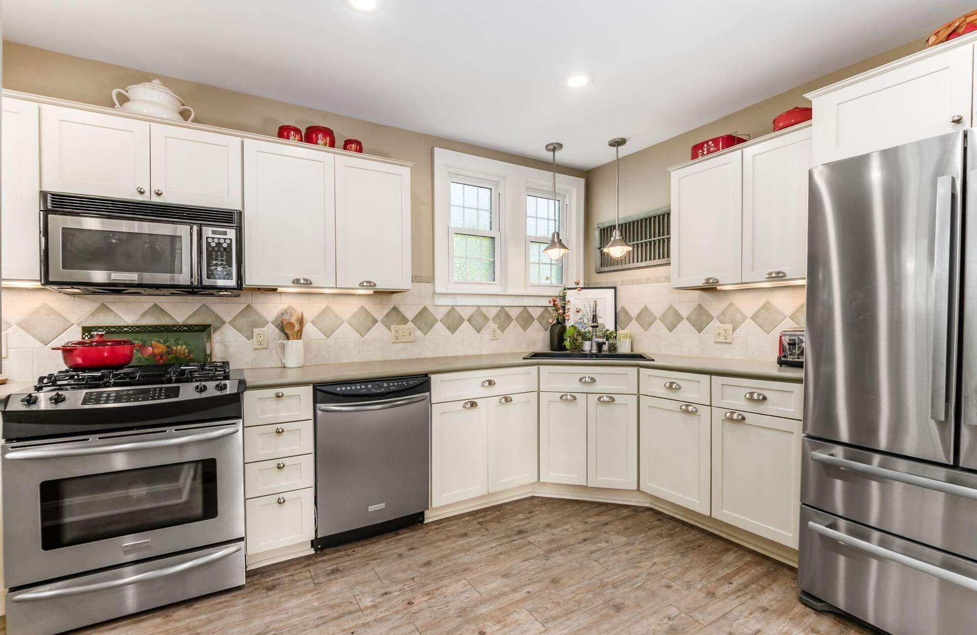 2977 Palmetto St, Columbus OH 43204-3264 exterior